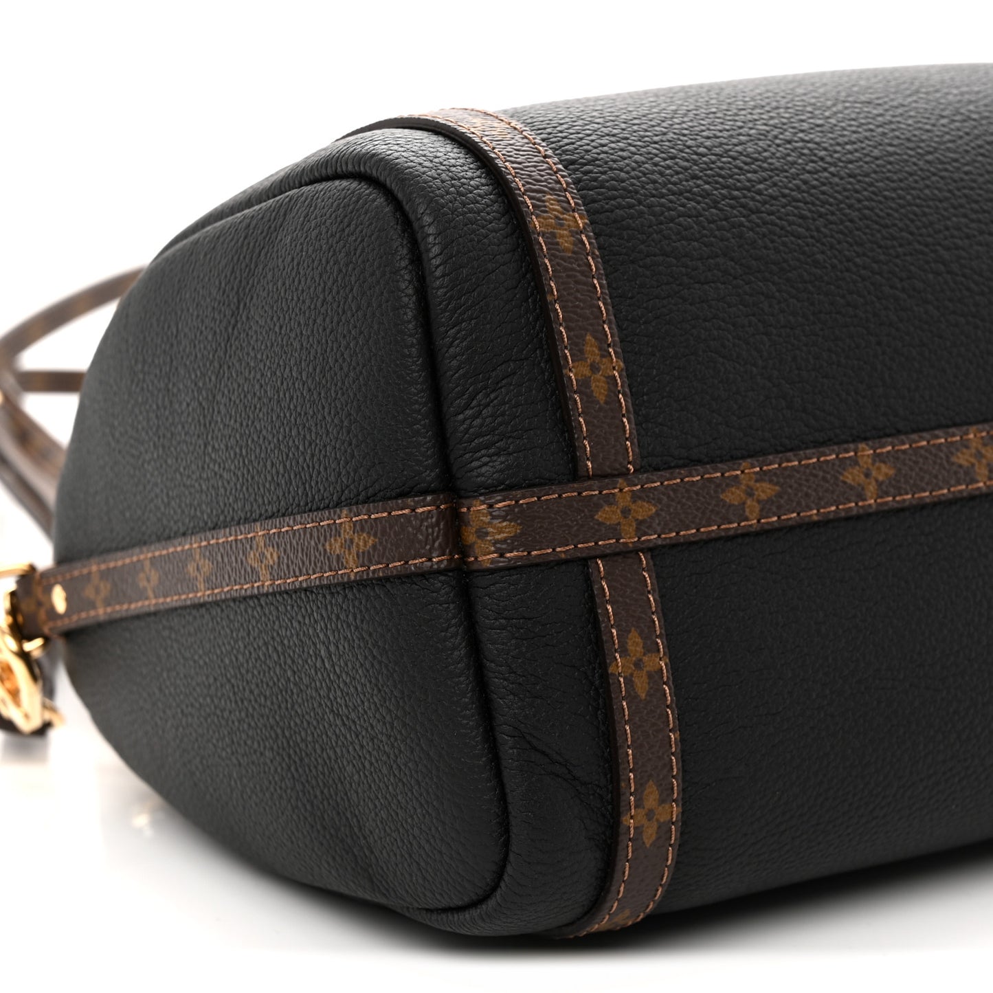 Calfskin Monogram Express PM Black