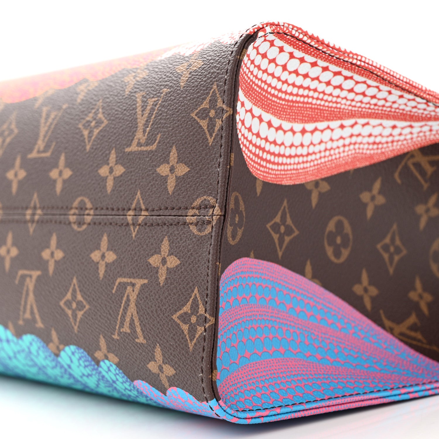 LOUIS VUITTON バック　Kan ku Louis Vuitton LV X YK Monogram Pumpkin Onthego MM Multicolor