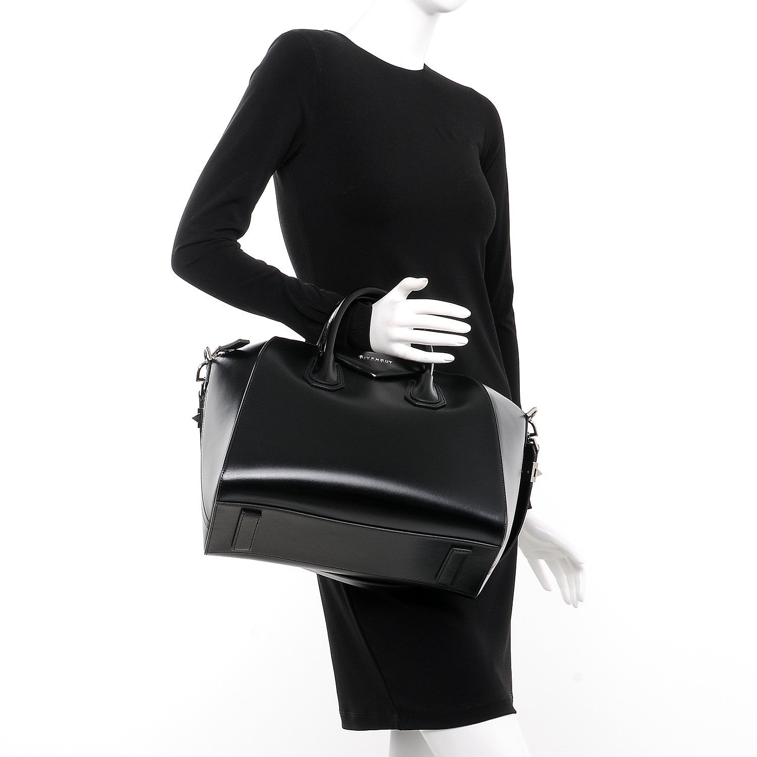 Givenchy Shiny Lord Calfskin Medium Antigona Black 3 of 11