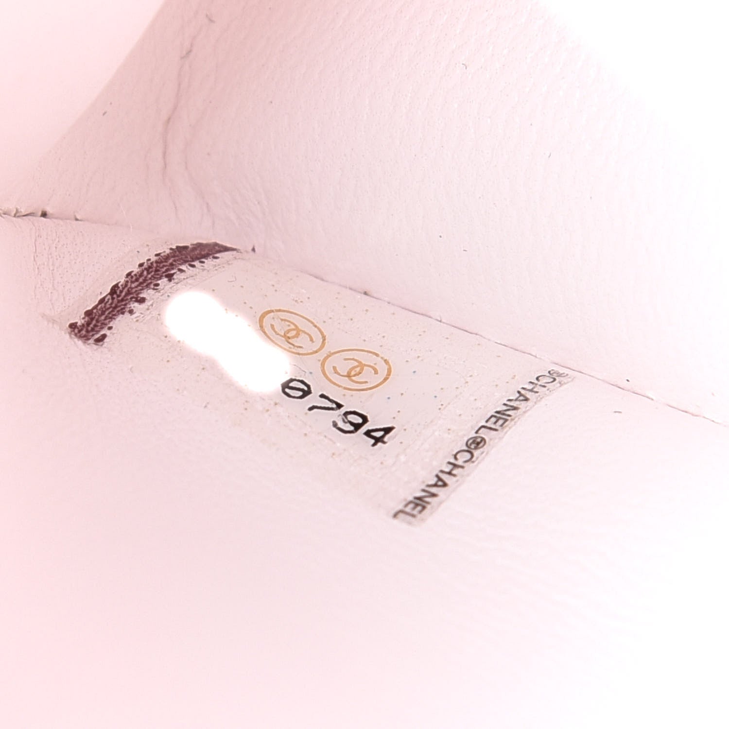 Chanel Caviar Quilted Medium Sweet Classic Flap White 5 of 5