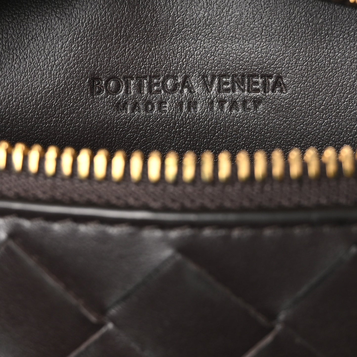 Suede Nappa Intrecciato Medium Flip Flap Tote Fondant