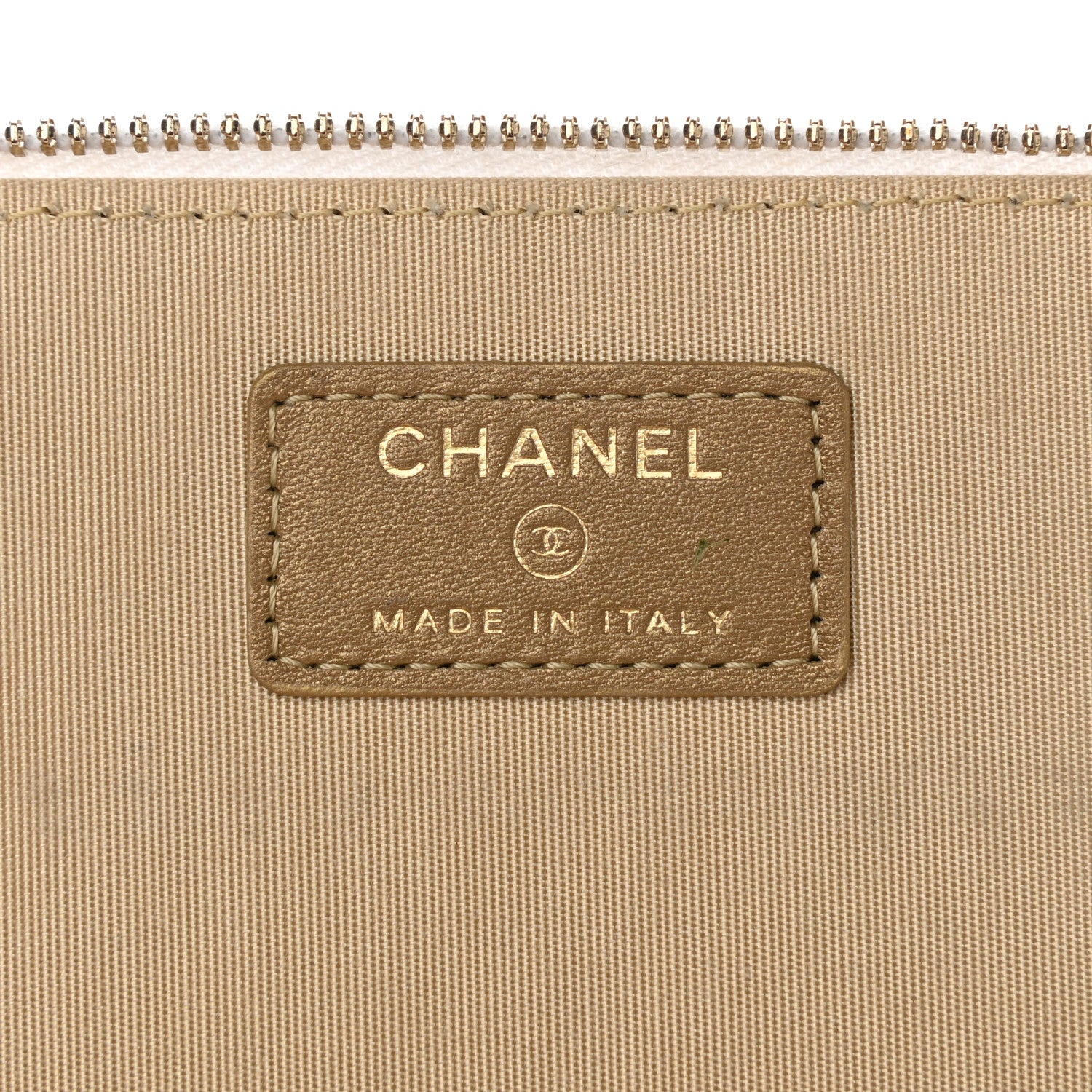 Chanel Lambskin Quilted Pearl Crush Small Vanity Case With Chain White 6 of 11