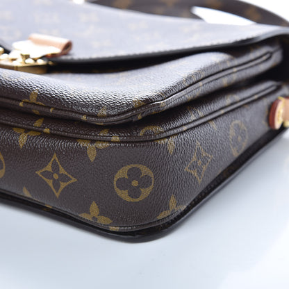 Louis Vuitton Monogram Pochette Metis 9 of 9
