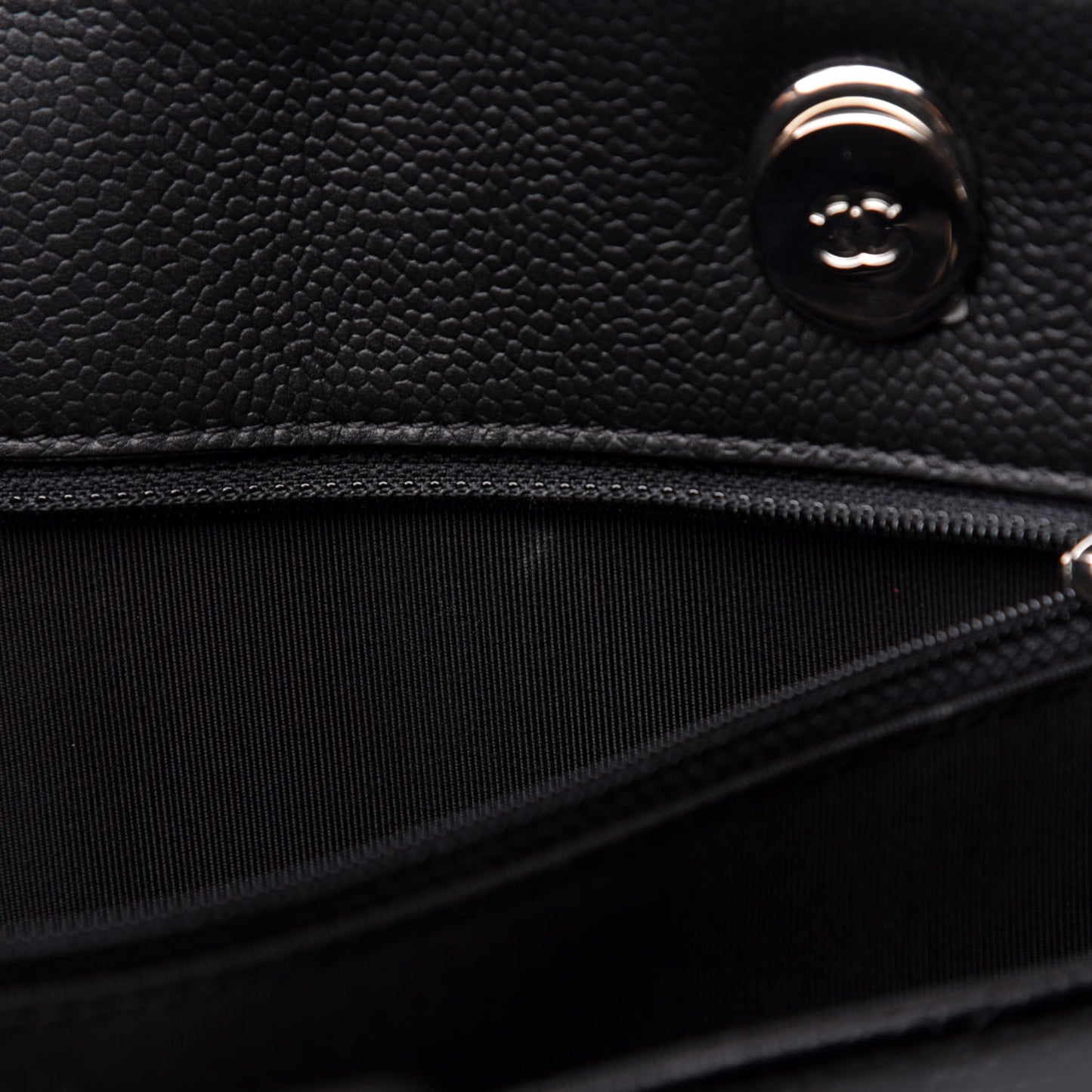 Caviar Quilted Large CC Box Shopping Tote Black