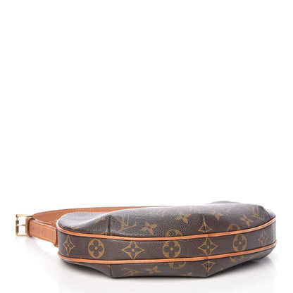 Louis Vuitton Monogram Croissant PM 4 of 9