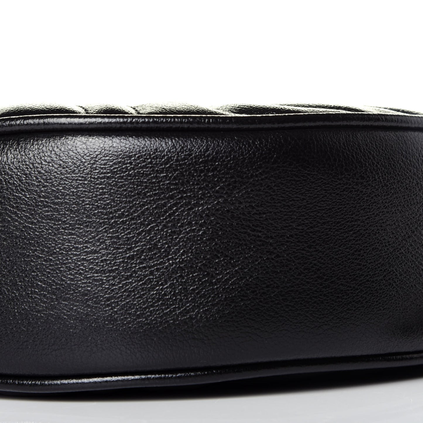 Azalea Calfskin Matelasse Heart Mini GG Marmont Round Shoulder Bag Black