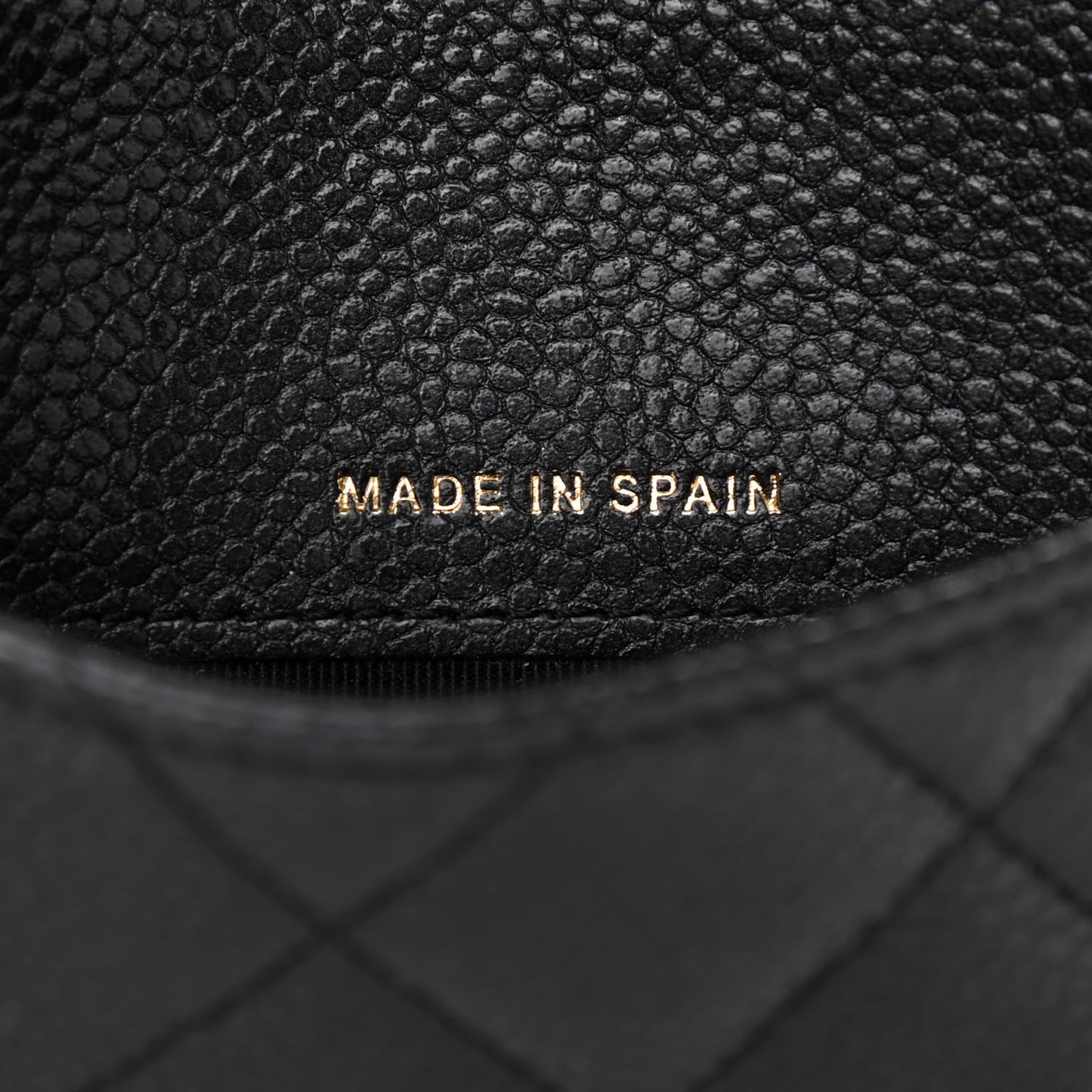 Caviar Quilted Medium Flap Wallet Black