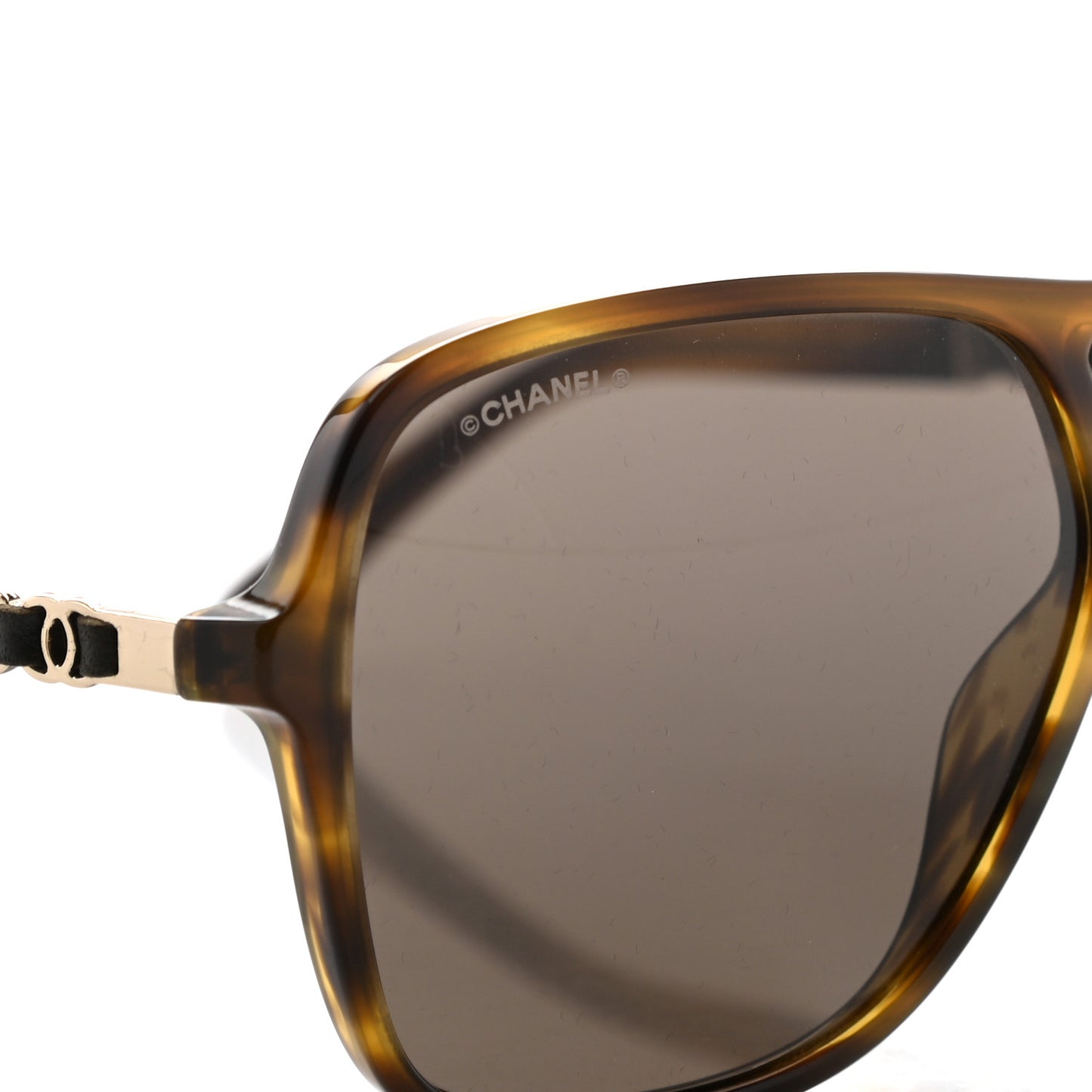 Metal Calfskin CC Chain Pilot Sunglasses 5439-Q Green Tortoise