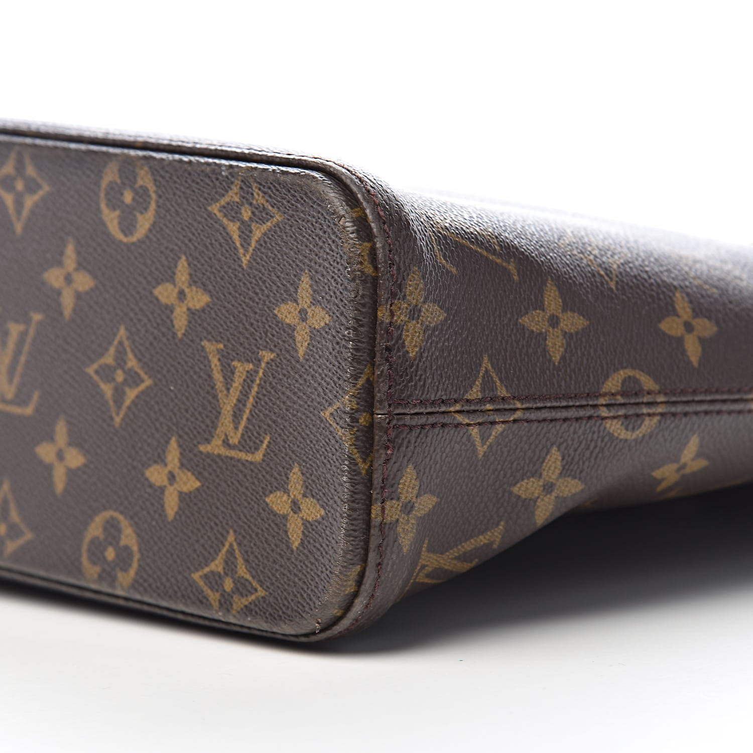 Louis Vuitton Monogram Luco 16 of 19