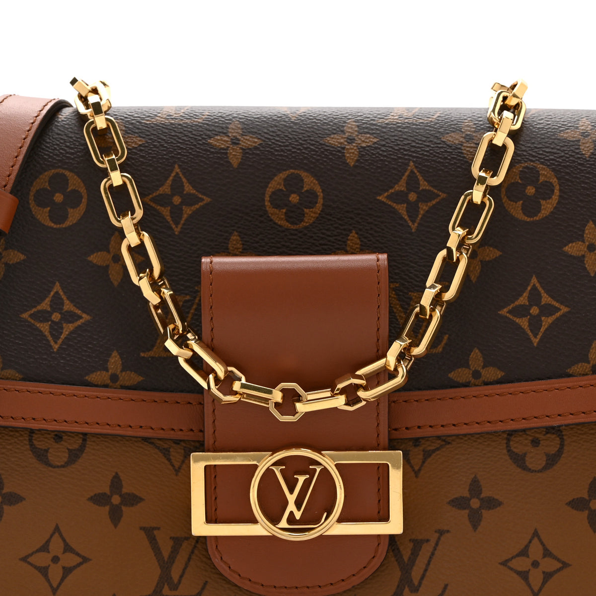 Reverse Monogram Dauphine MM