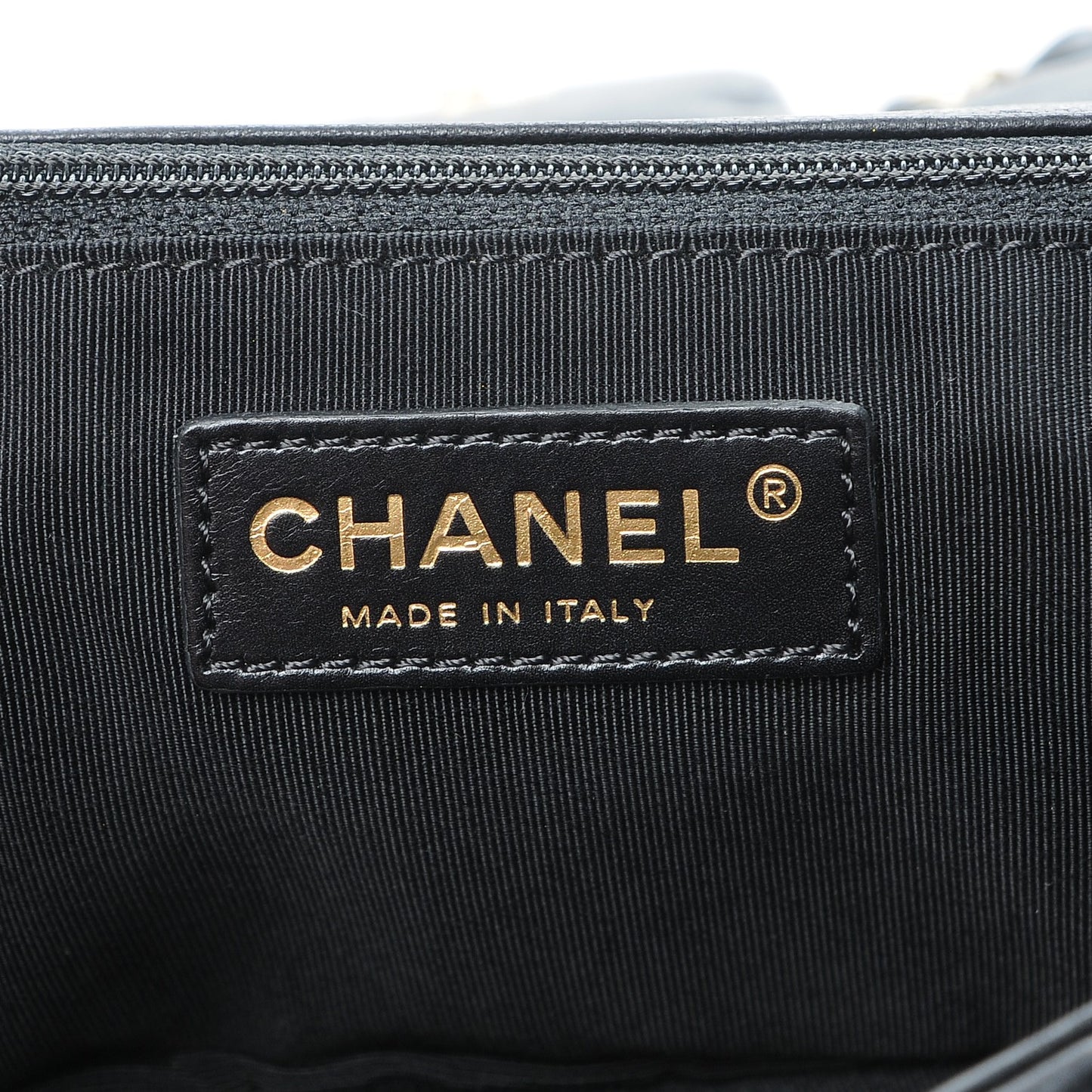 Calfskin Quilted Medium Chain Me Flap Black