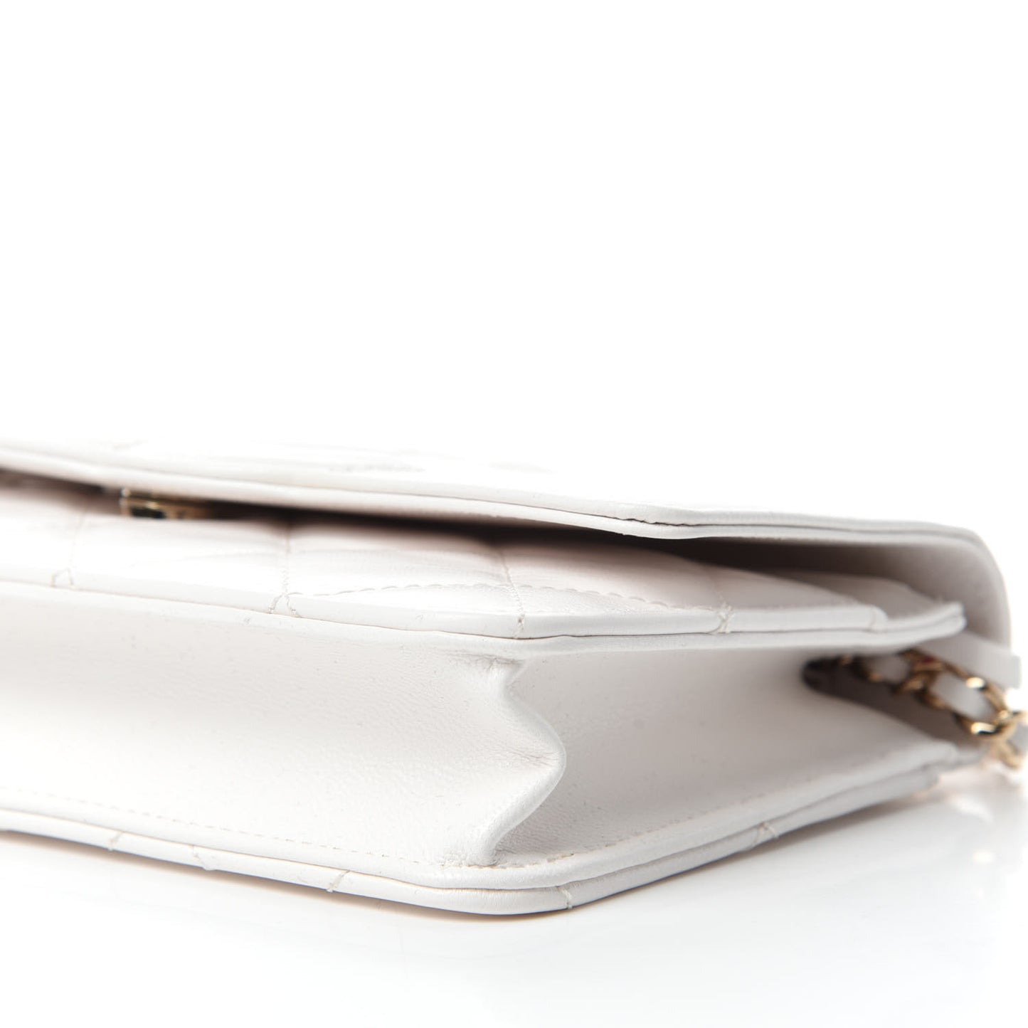Goatskin Quilted Timeless CC Wallet On Chain WOC White