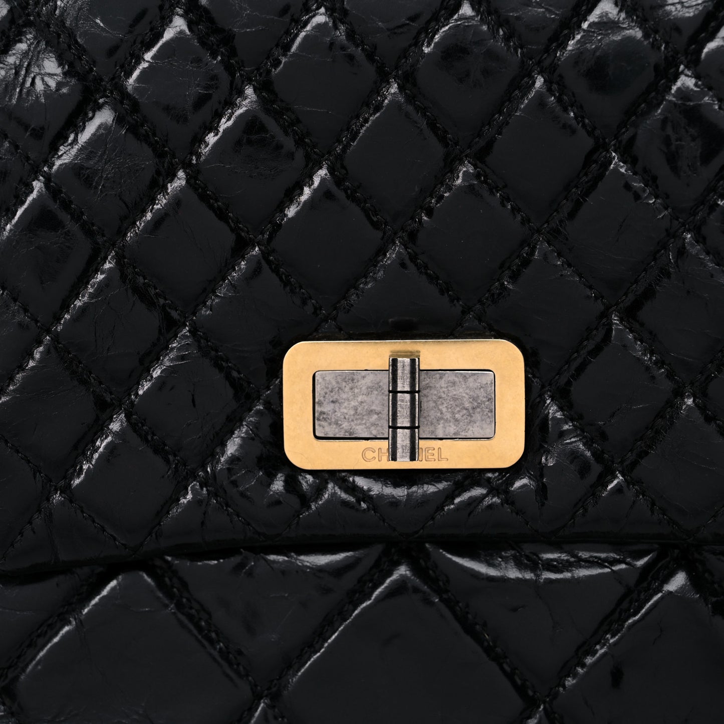 Glazed Crinkled Calfskin Medium East West Flap Black
