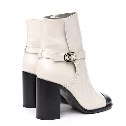 Chanel Calfskin Quilted Cap Toe Boots 38 White Black 4 of 11