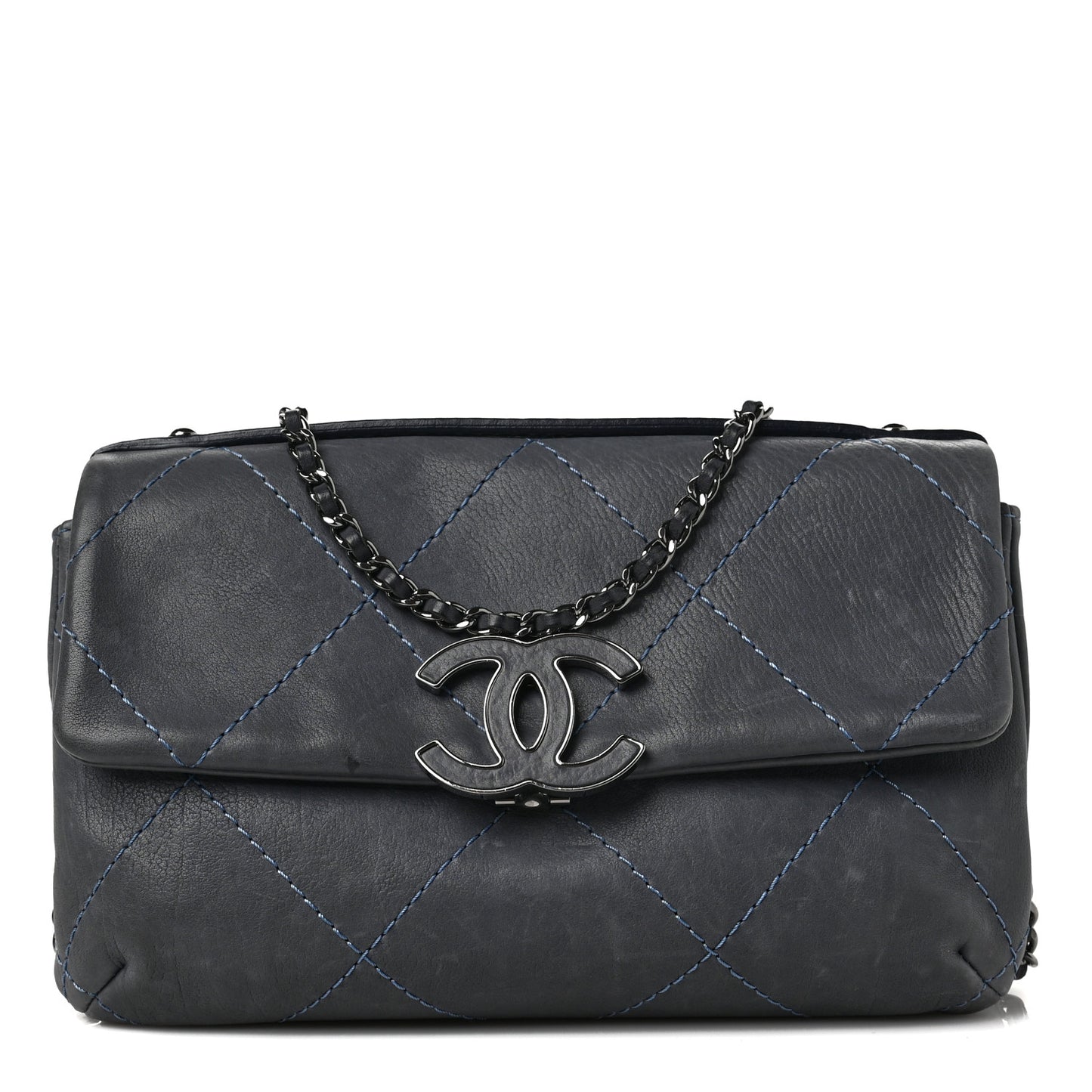 Washed Calfskin Diamond Stitch Hamptons Clutch With Chain Blue