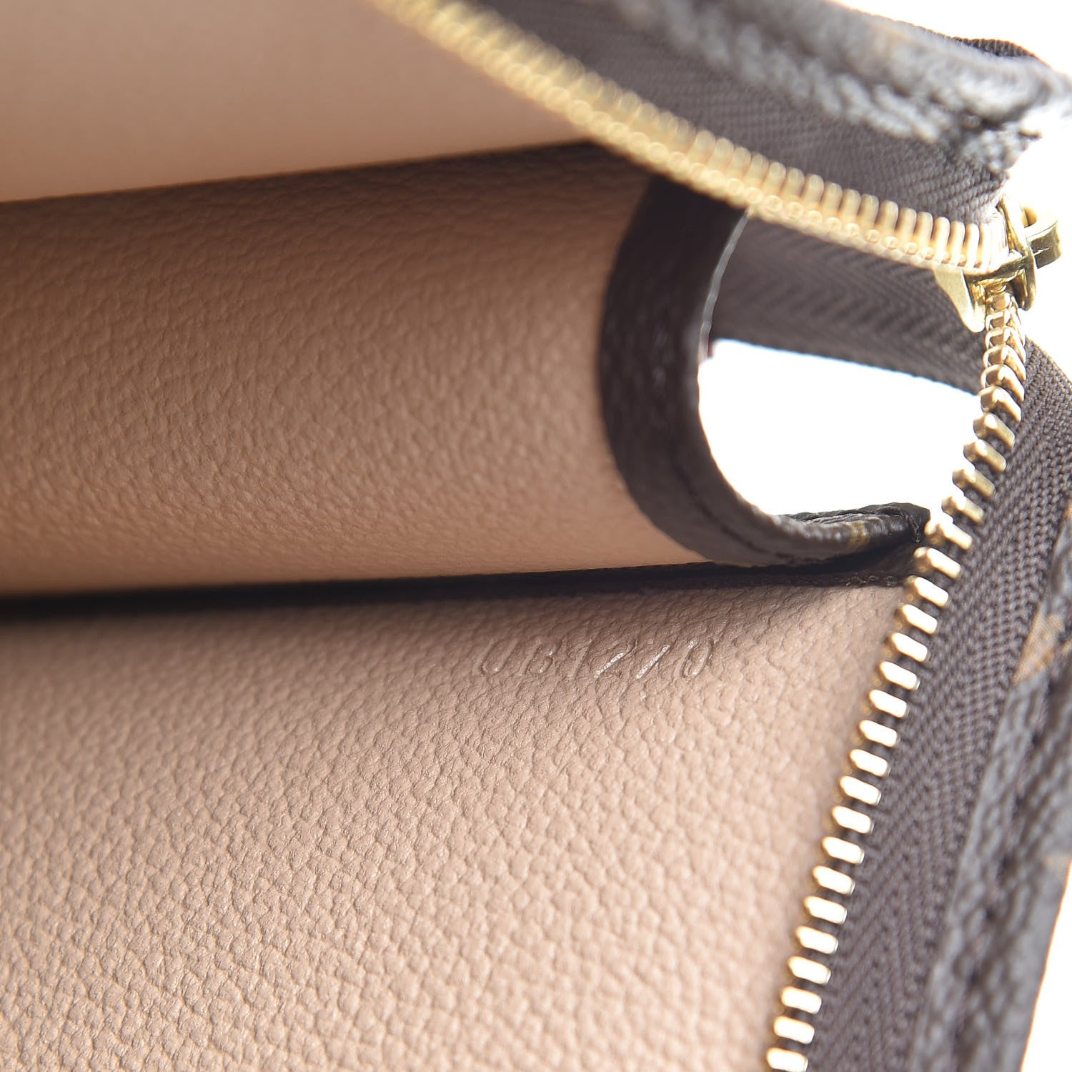 Louis Vuitton Monogram Toiletry Pouch 26 7 of 7