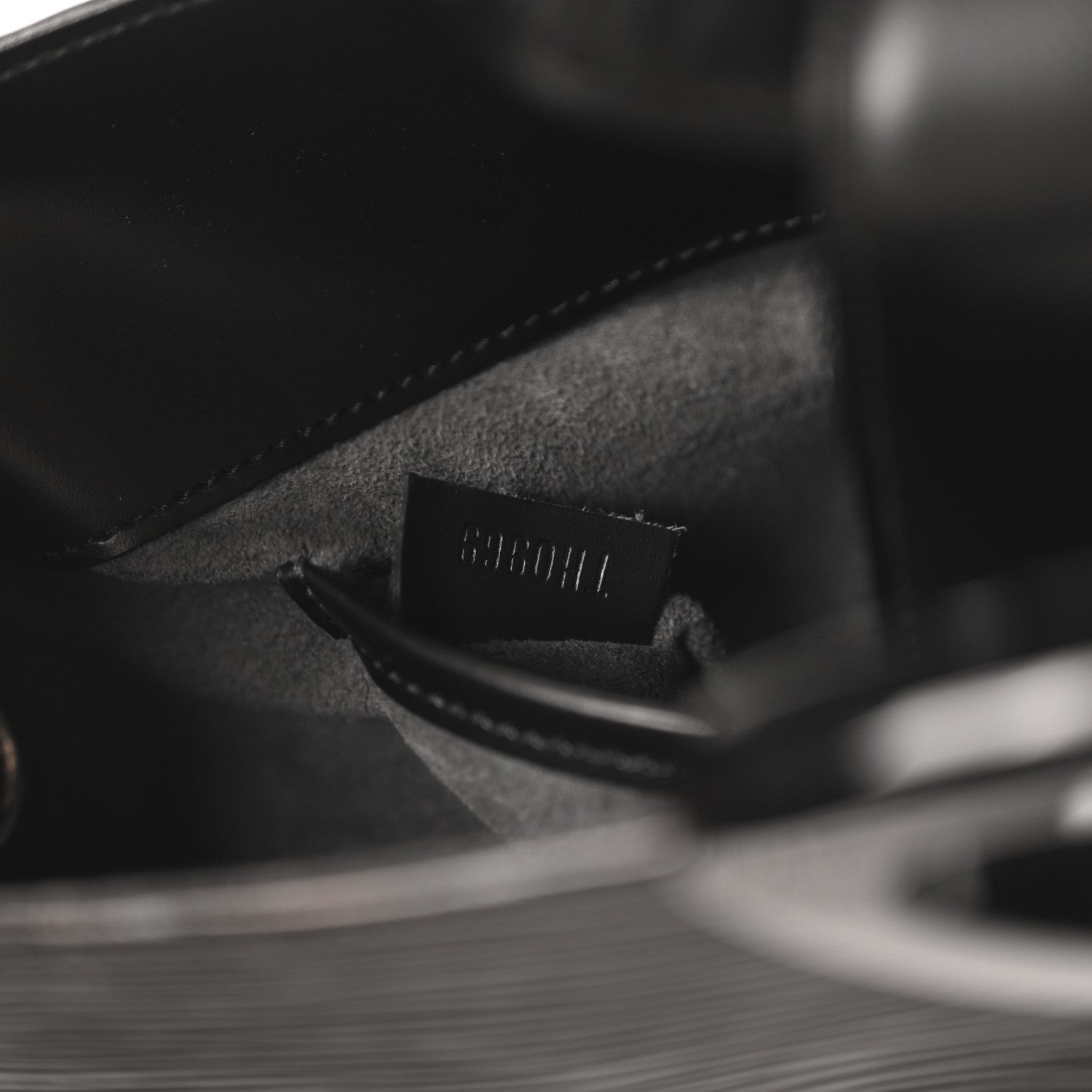 Louis Vuitton Epi Reverie Black 7 of 10