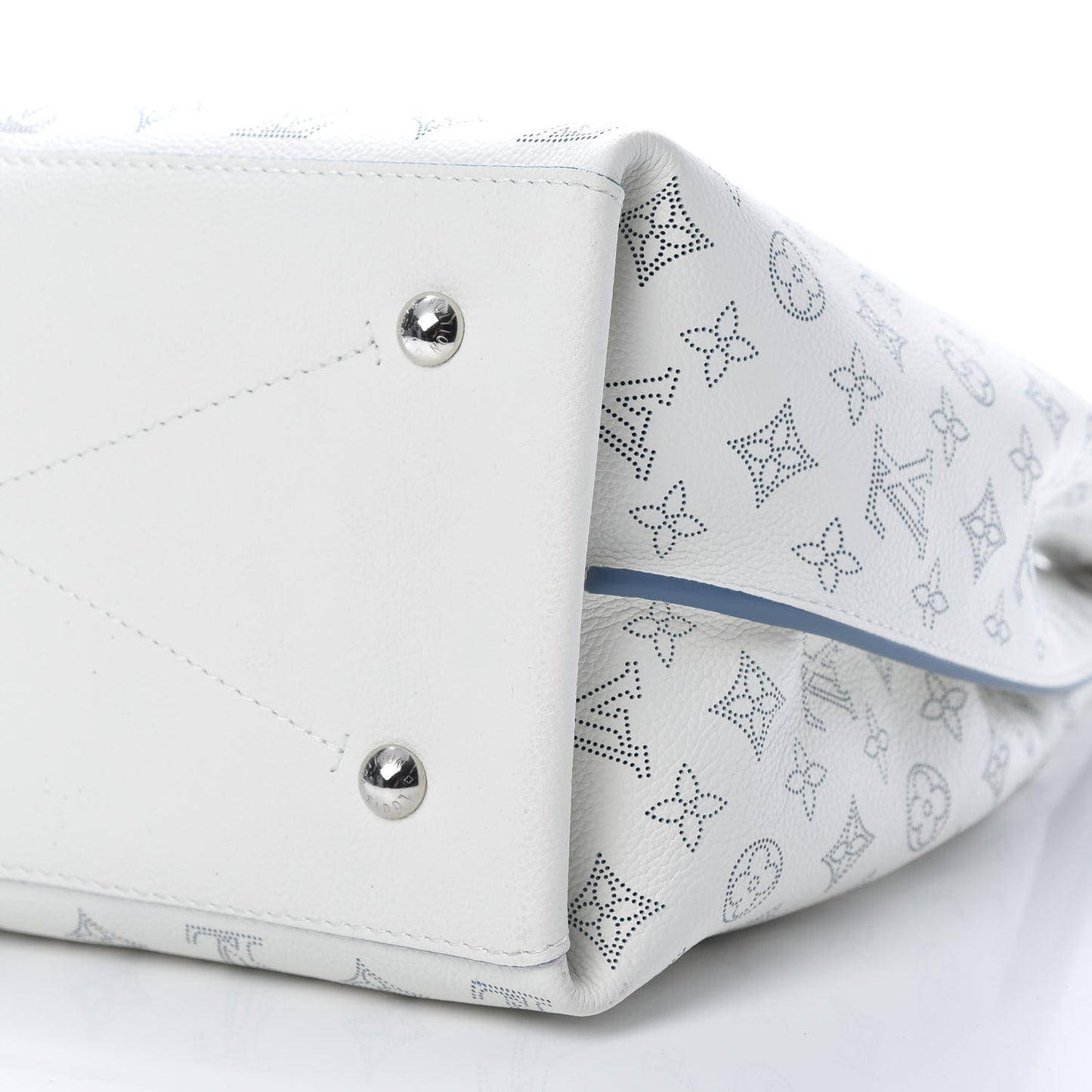 Mahina Carmel Hobo Snow