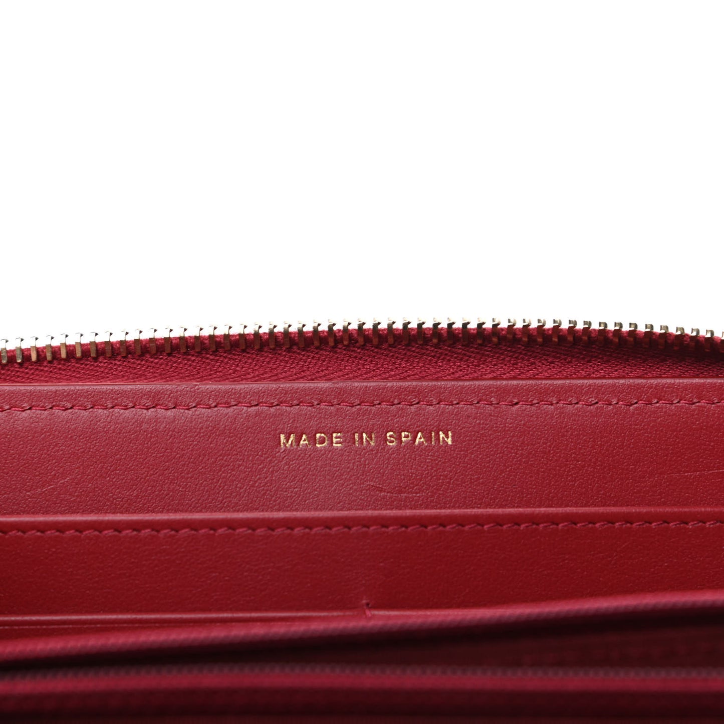 Shiny Goatskin Quilted 19 Long Zipped Around Wallet Red
