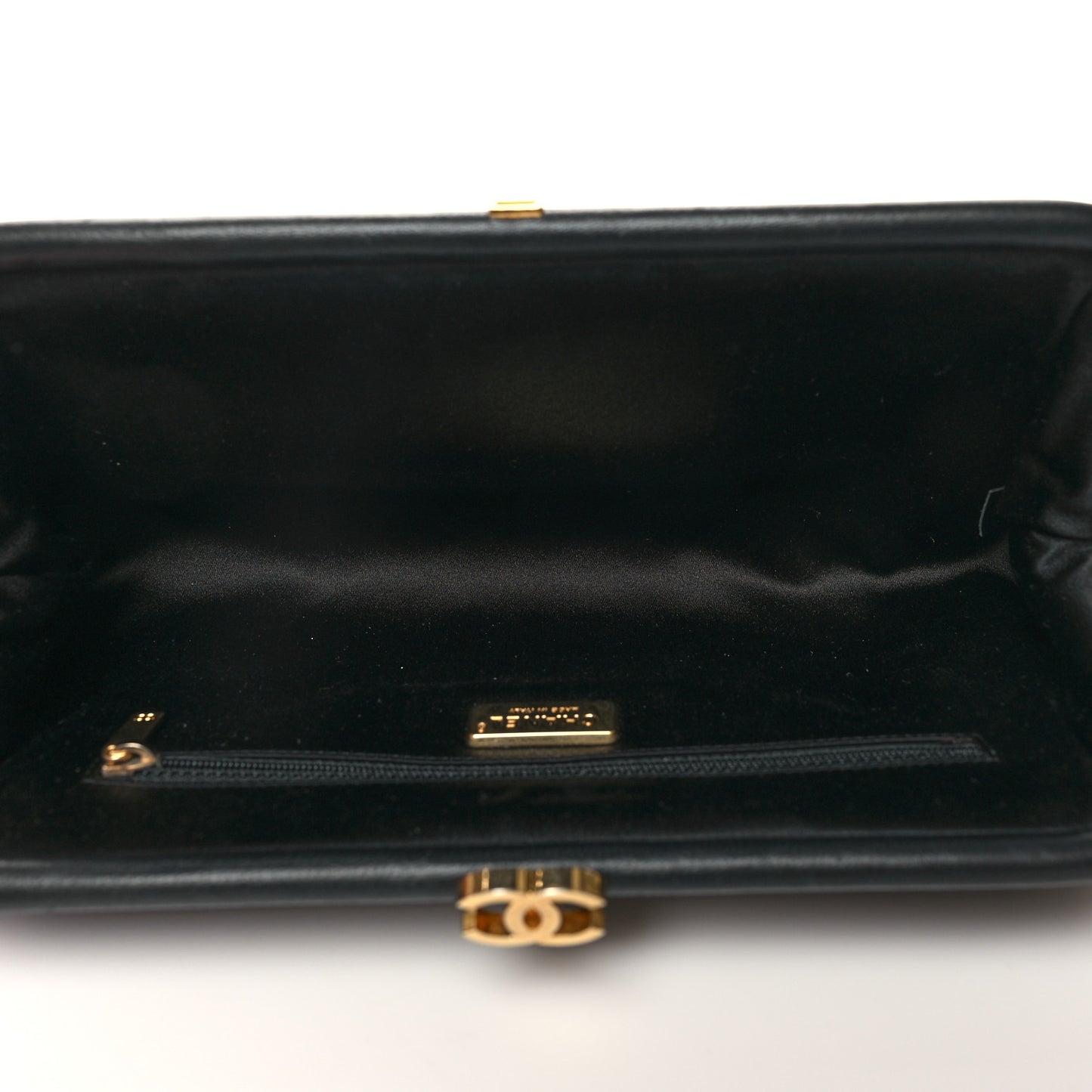 Lambskin Stitched Timeless Clutch Black