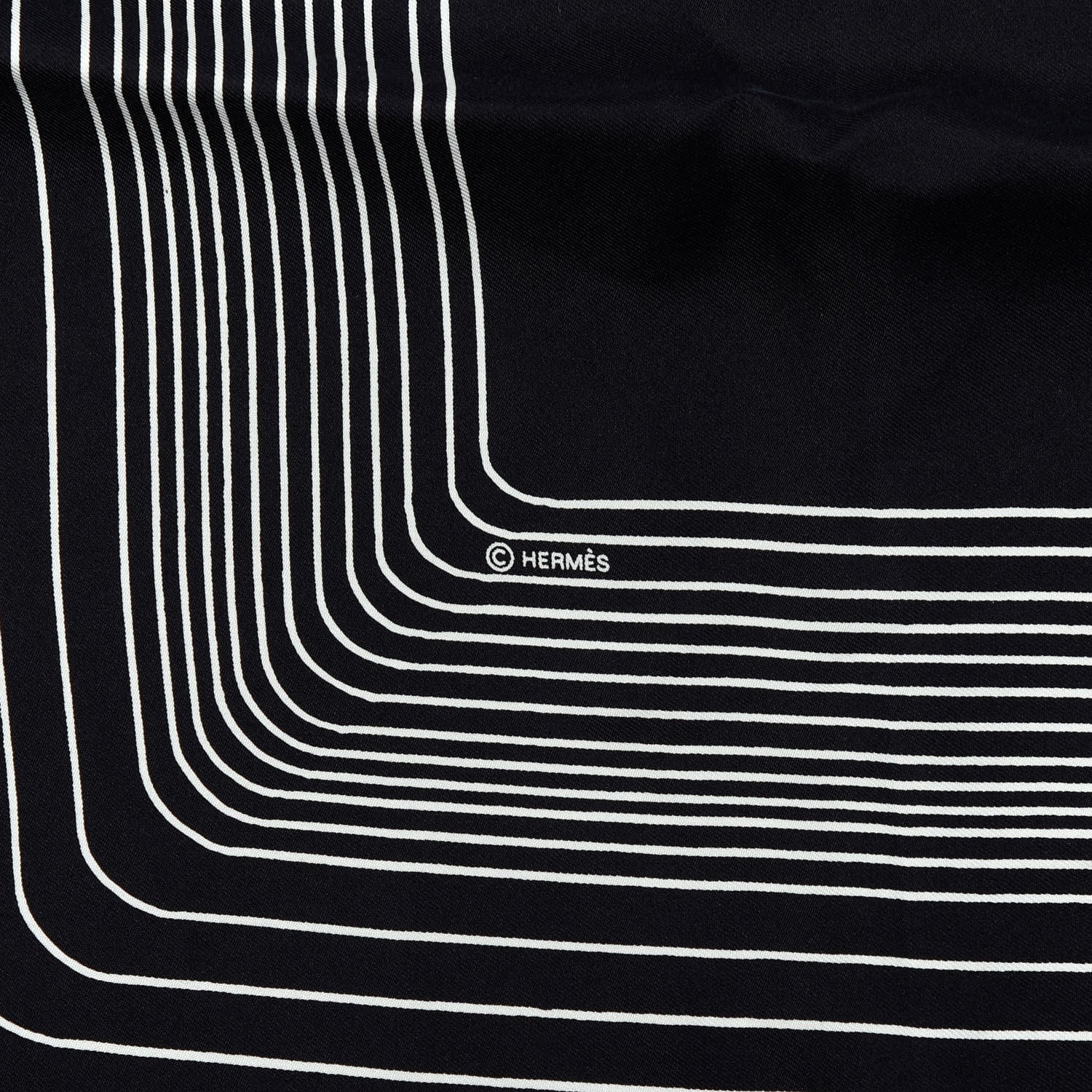 Hermes Silk Pegase Paysage Hermes Scarf 90 Black Beige 7 of 7