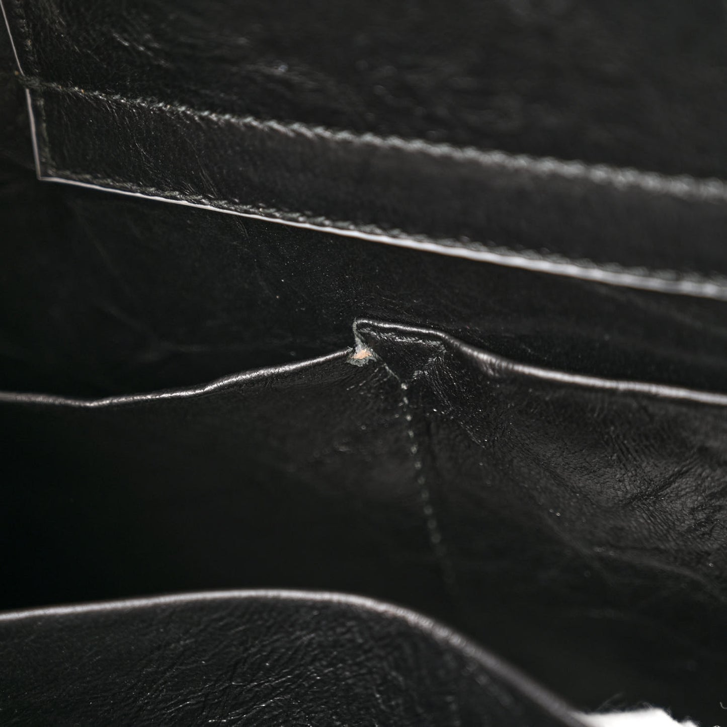 Crinkled Calfskin Medium Diorever Flap Black