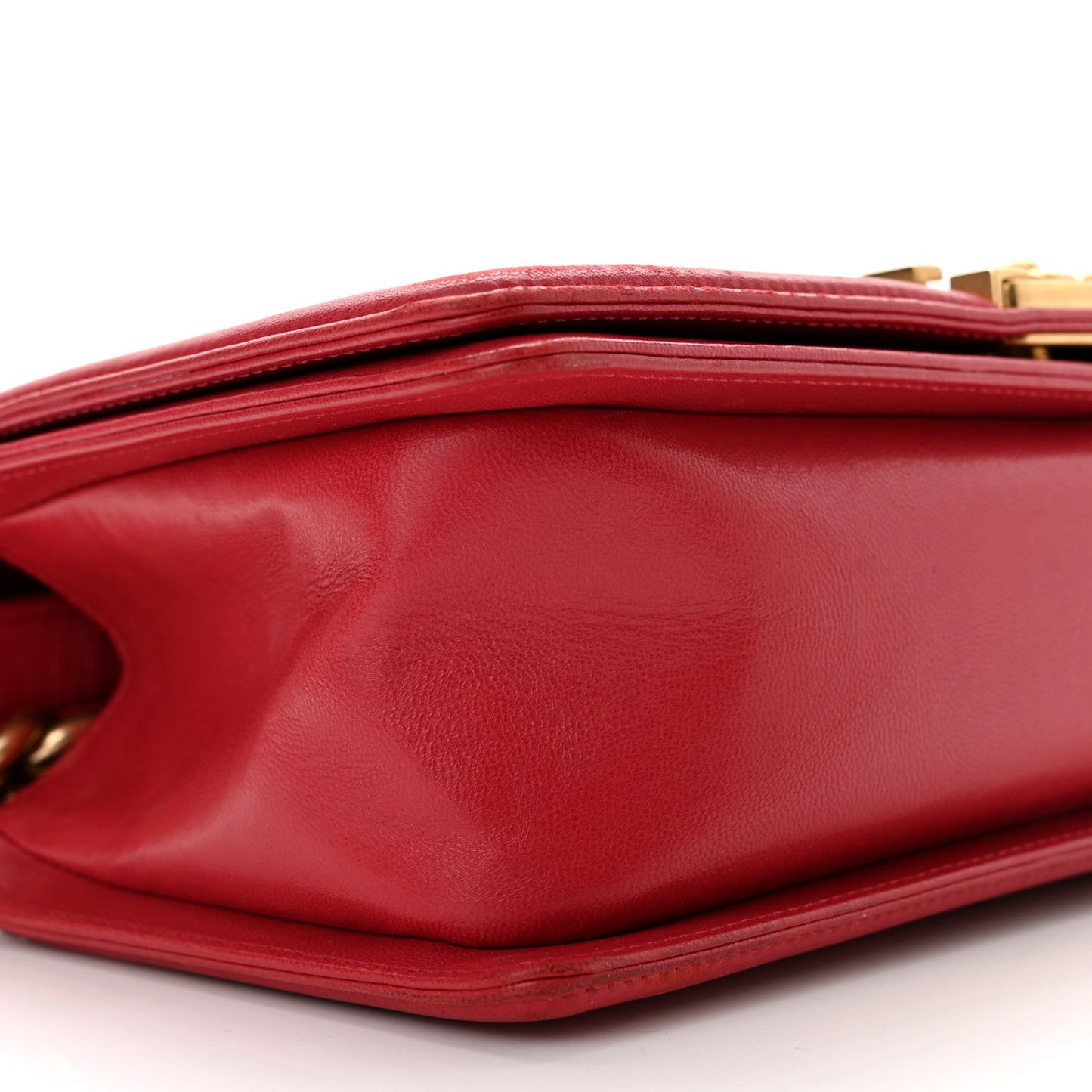 Lambskin Quilted Medium Boy Flap Red