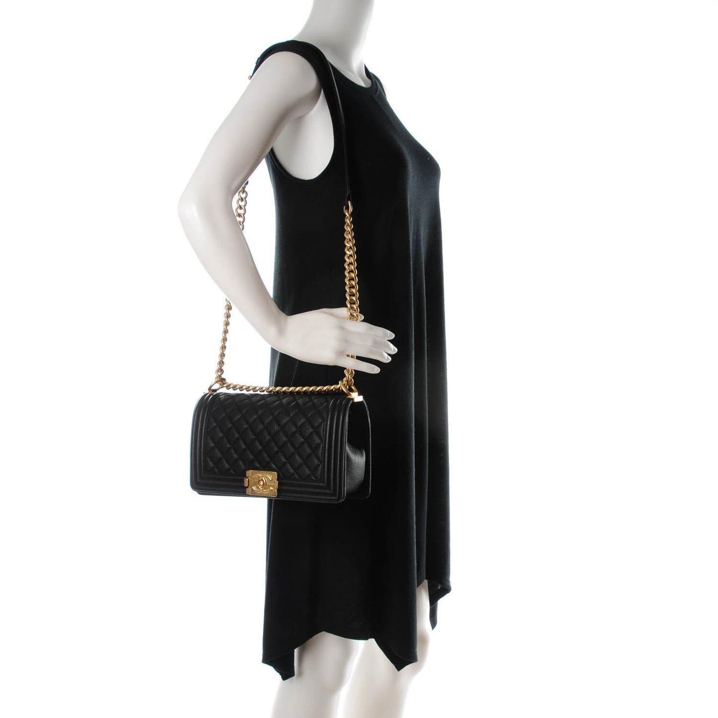 Caviar Quilted Medium Boy Flap Black