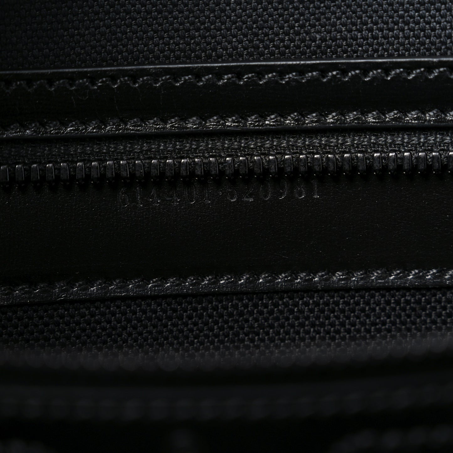 Boarded Plutone Calfskin Large Horsebit 1955 Duffle Bag Black