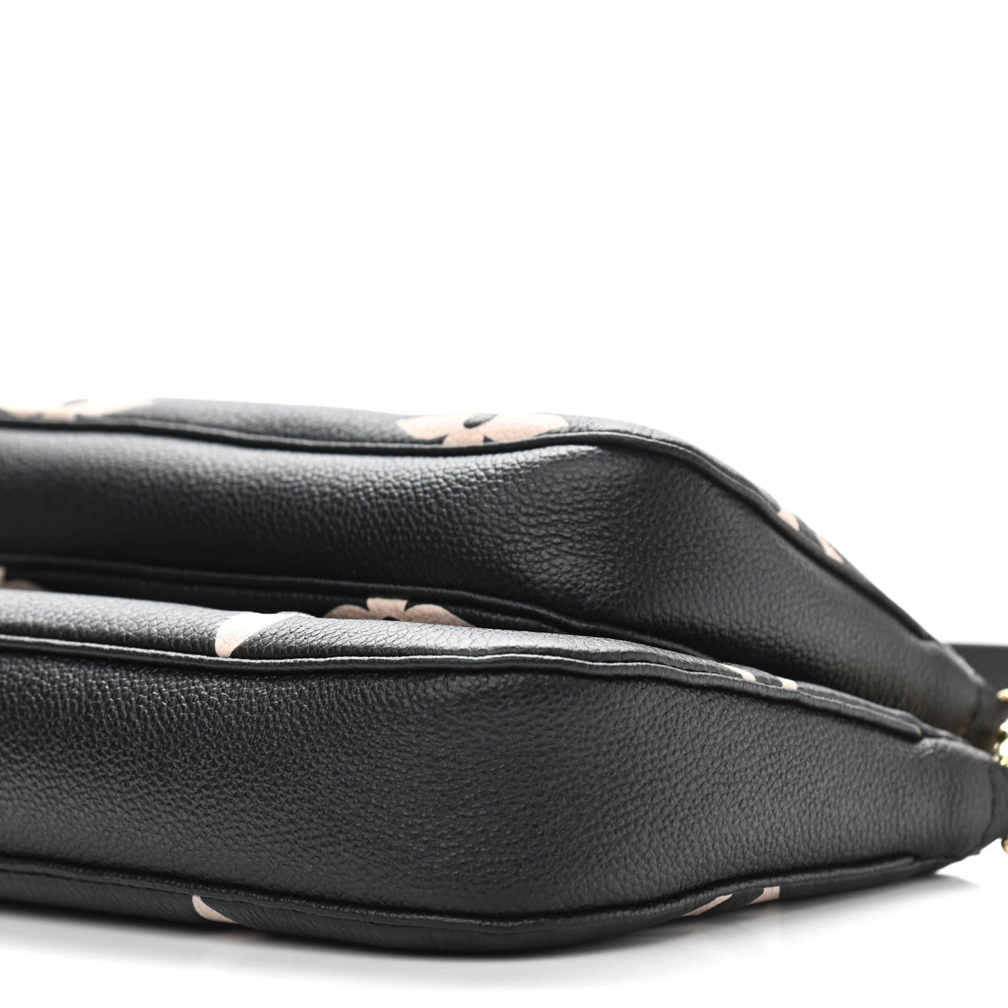 Empreinte Monogram Giant Multi Pochette Accessories Black Beige