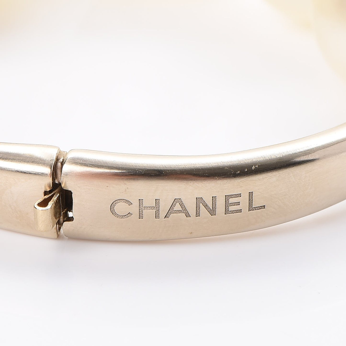 Pearl CC Bracelet Gold