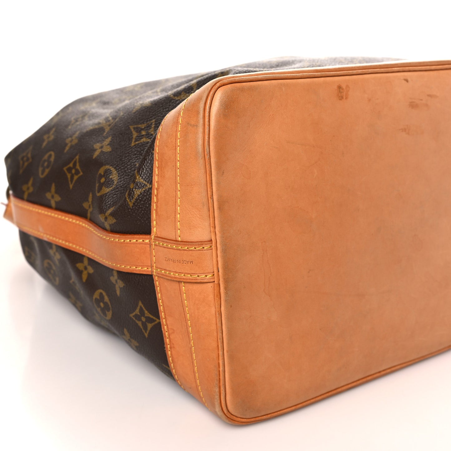 Monogram Noe