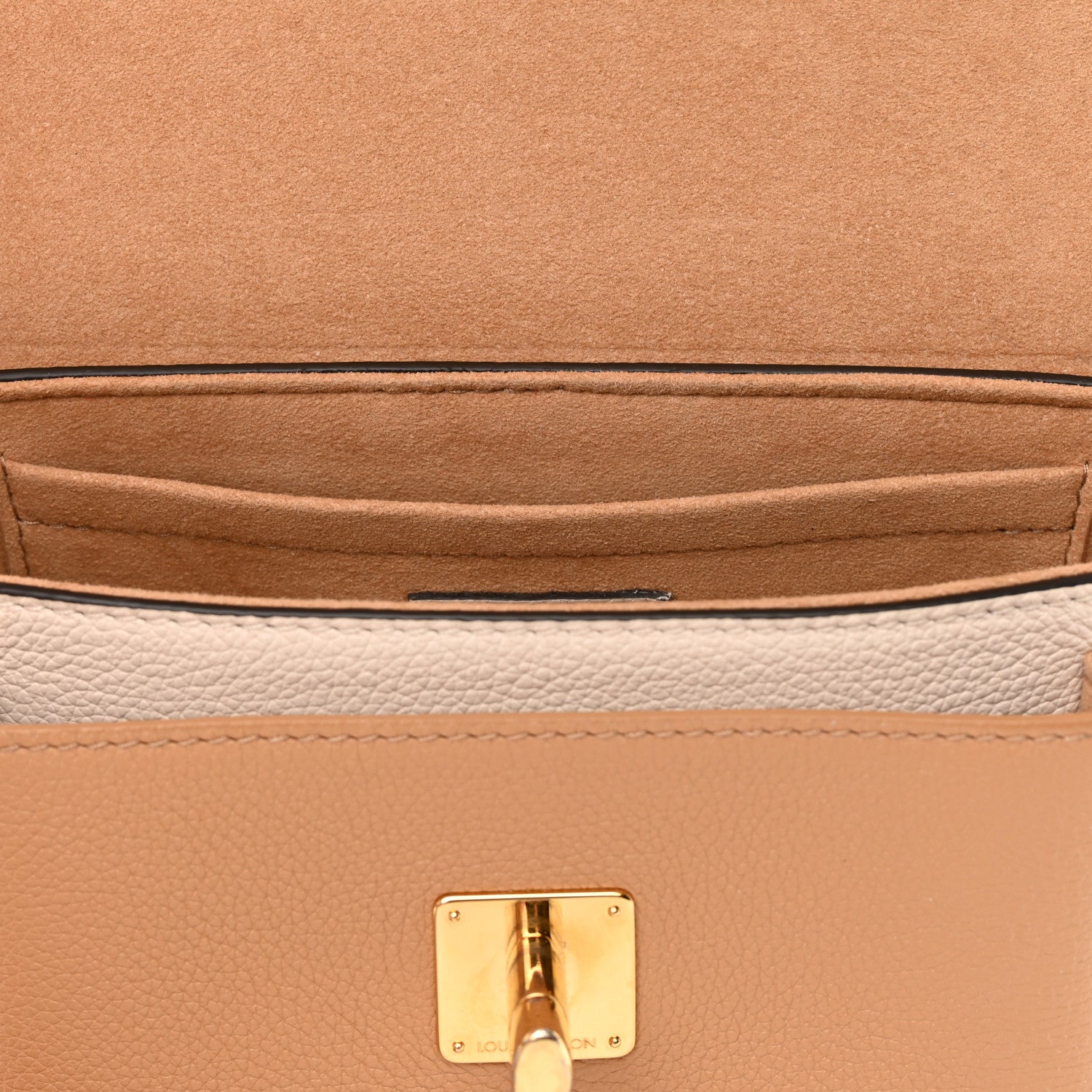 Louis Vuitton Grained Calfskin Lockme Tender Quartz 11 of 11