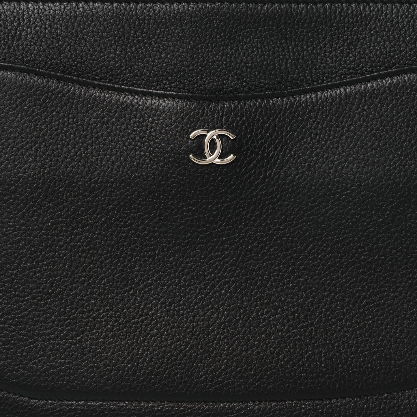 Grained Calfskin Large Neo Executive Cosmetic Case Black