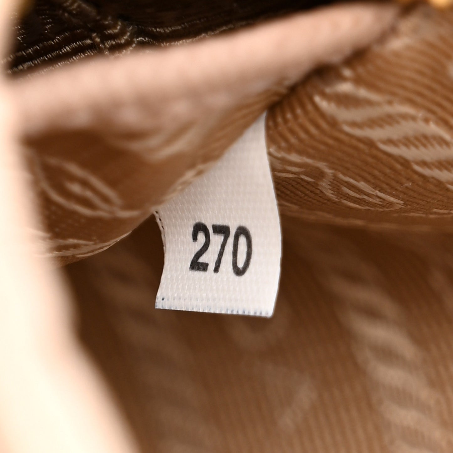 Saffiano Lux Small Camera Crossbody Bag Cirpria