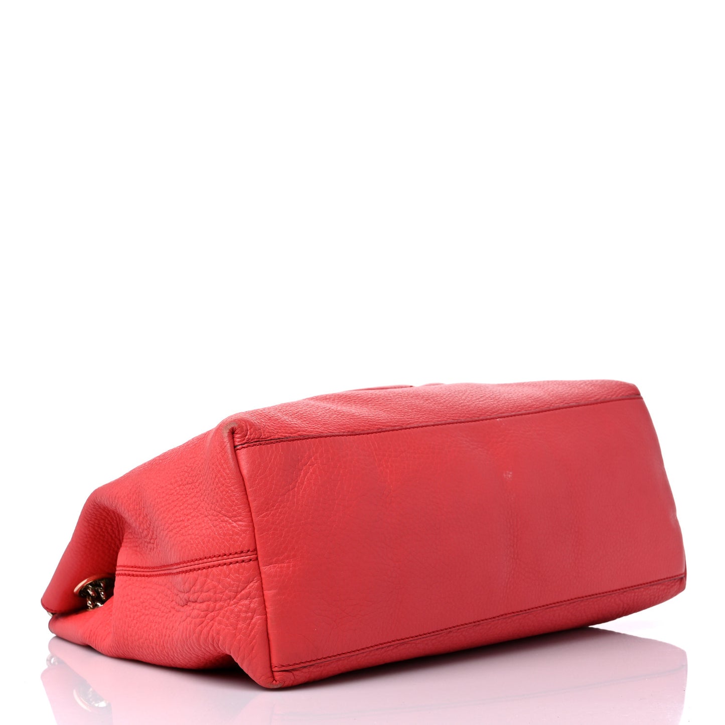 Pebbled Calfskin Medium Soho Chain Shoulder Bag Begonia Pink