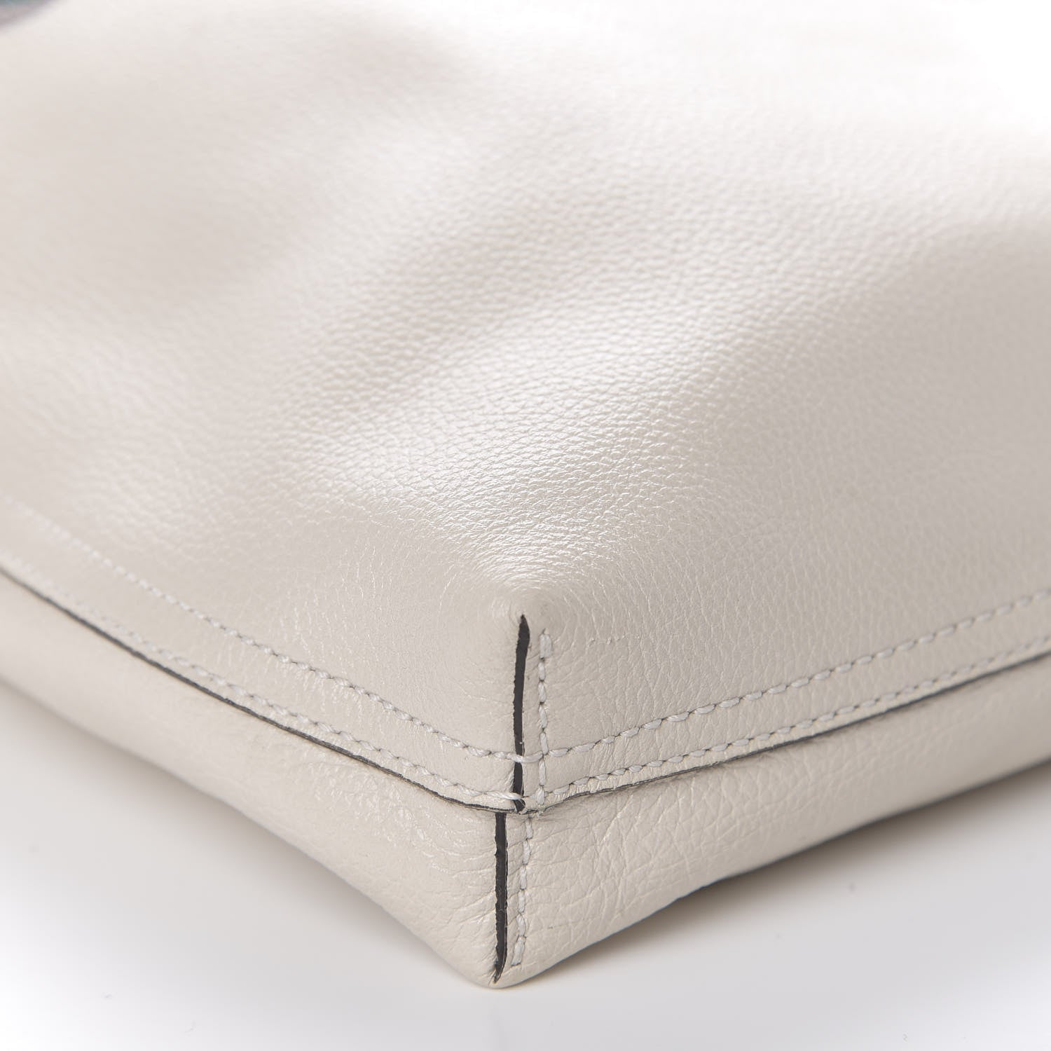 Gucci Calfskin Mens Logo Tote White 7 of 10
