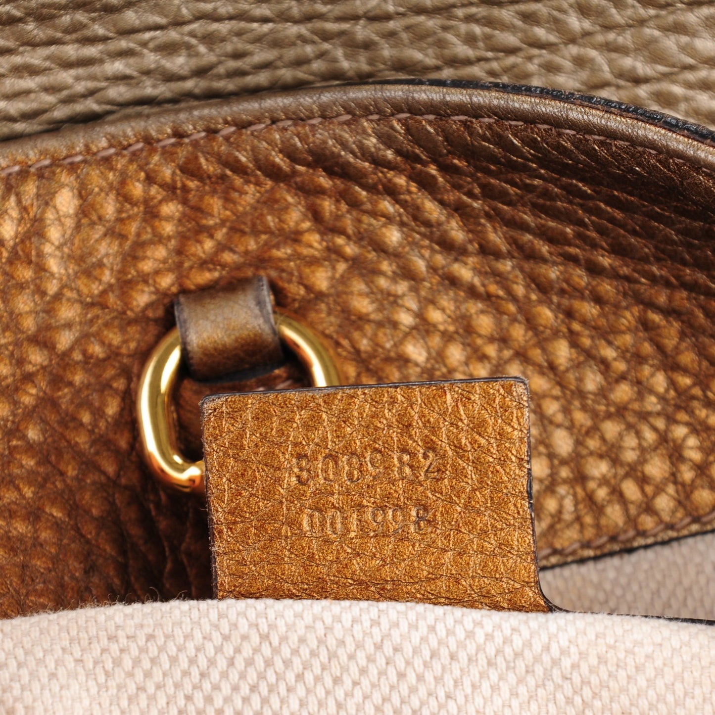 Metallic Pebbled Calfskin Medium Soho Chain Shoulder Bag Gold Ombre