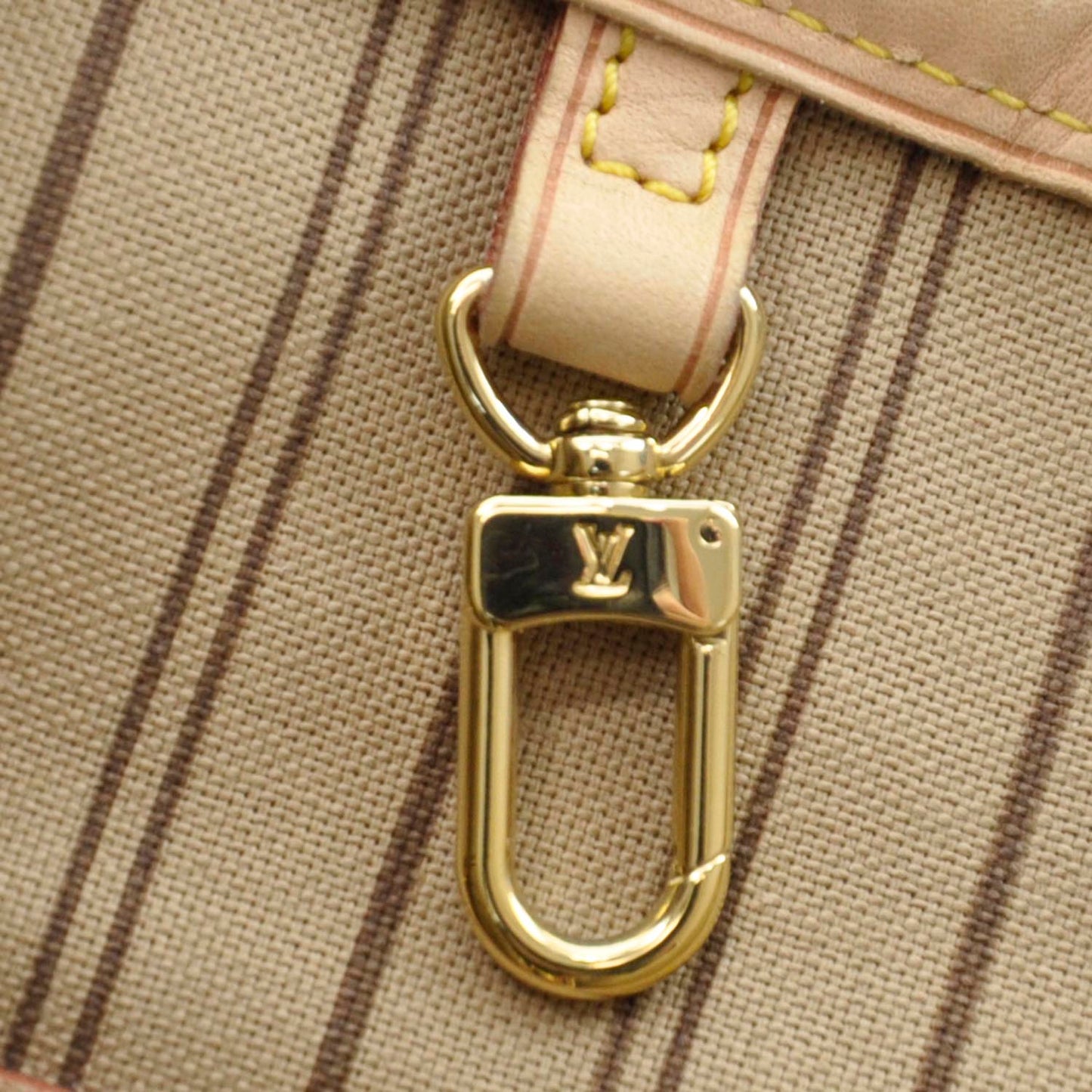 Monogram Delightful GM