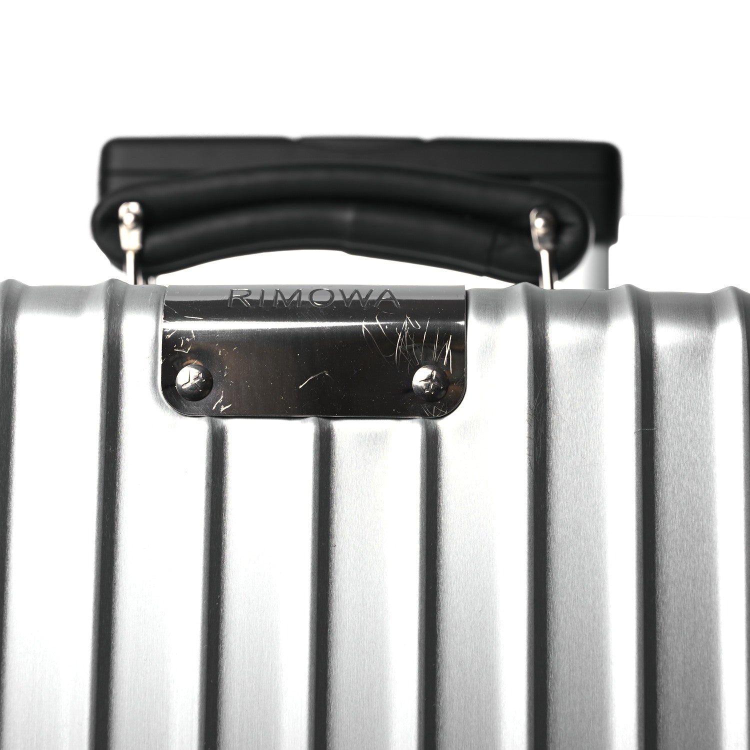 Rimowa Aluminum Classic Check-In L Silver 9 of 11