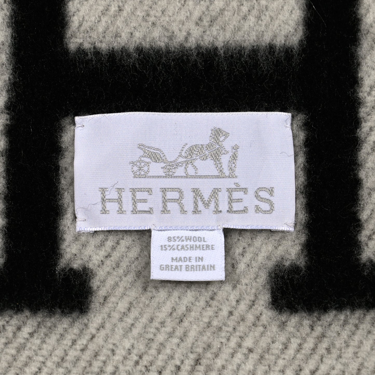 Wool Cashmere Signature Avalon Blanket Black