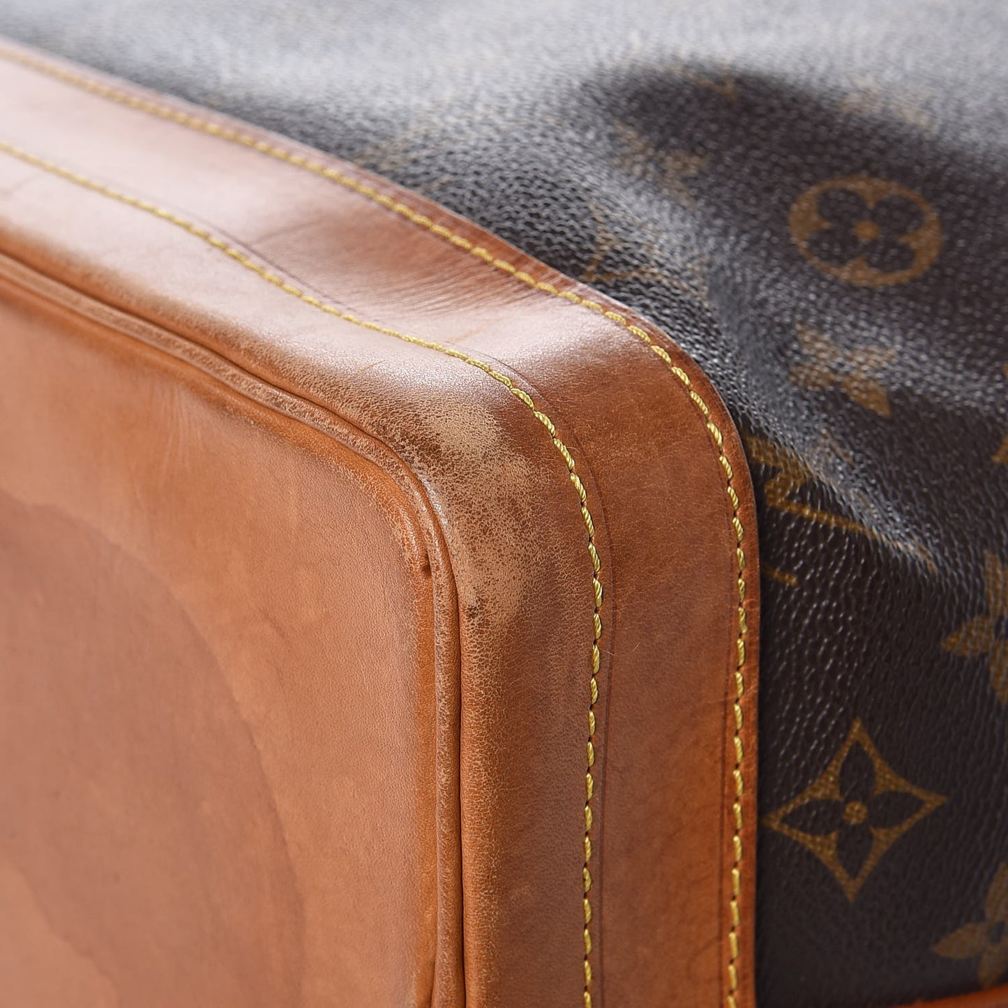 Monogram Noe