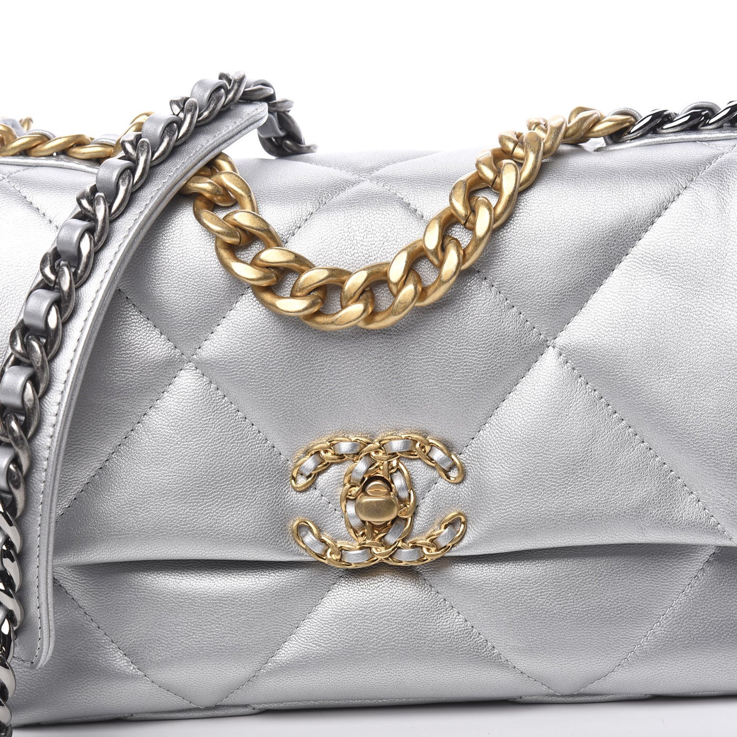 Metallic Goatskin Quilted Medium 19 Flap Silver