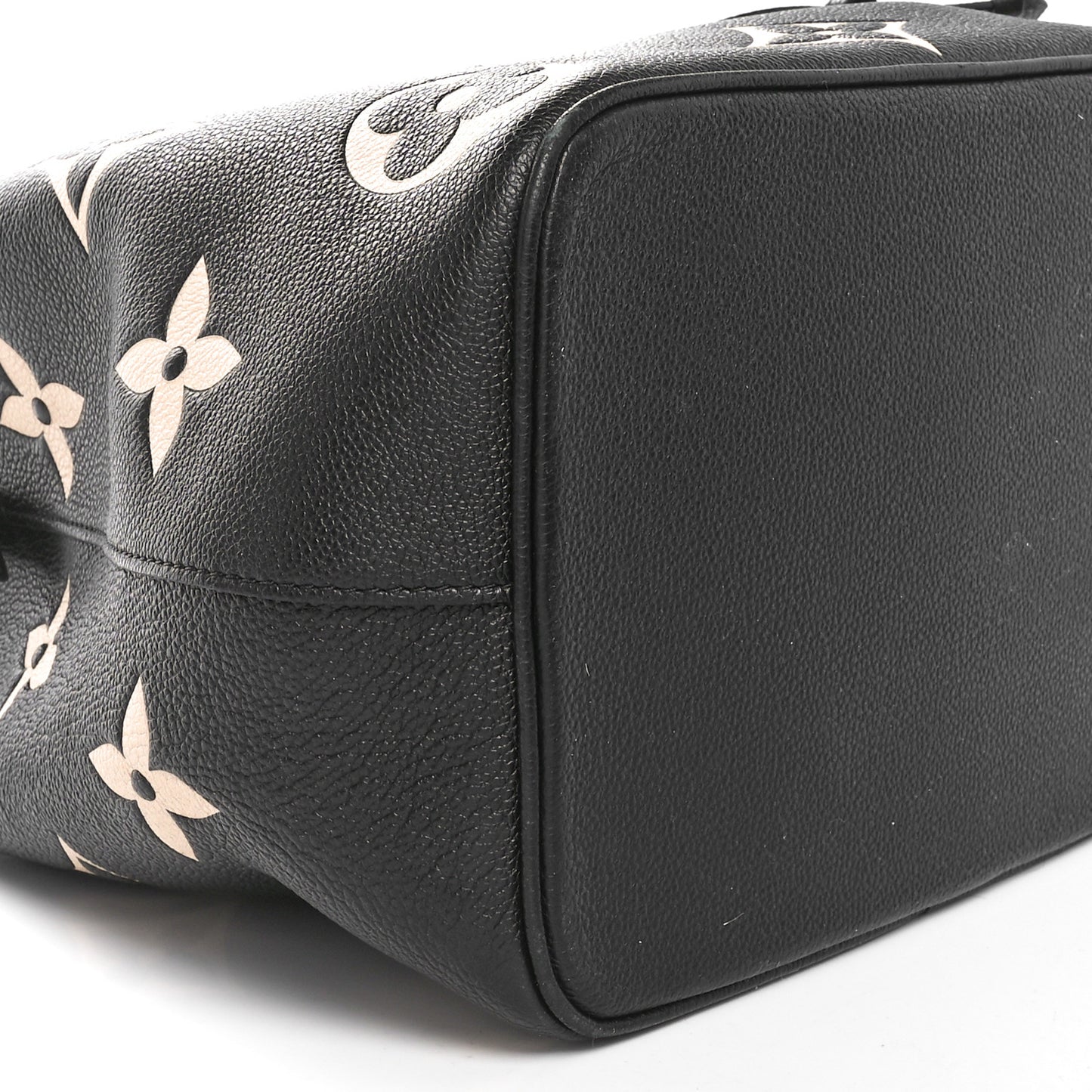 Empreinte Monogram Giant Neonoe MM Black Beige