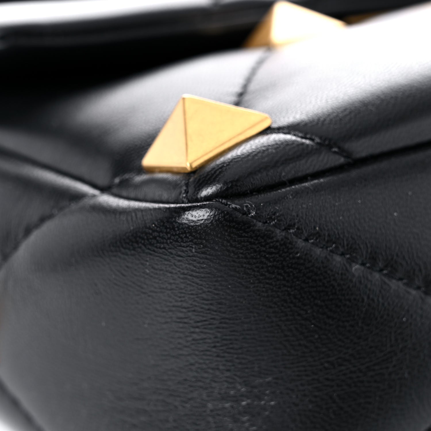 Valentino Garavani Nappa Medium Roman Stud Shoulder Bag Black 5 of 11