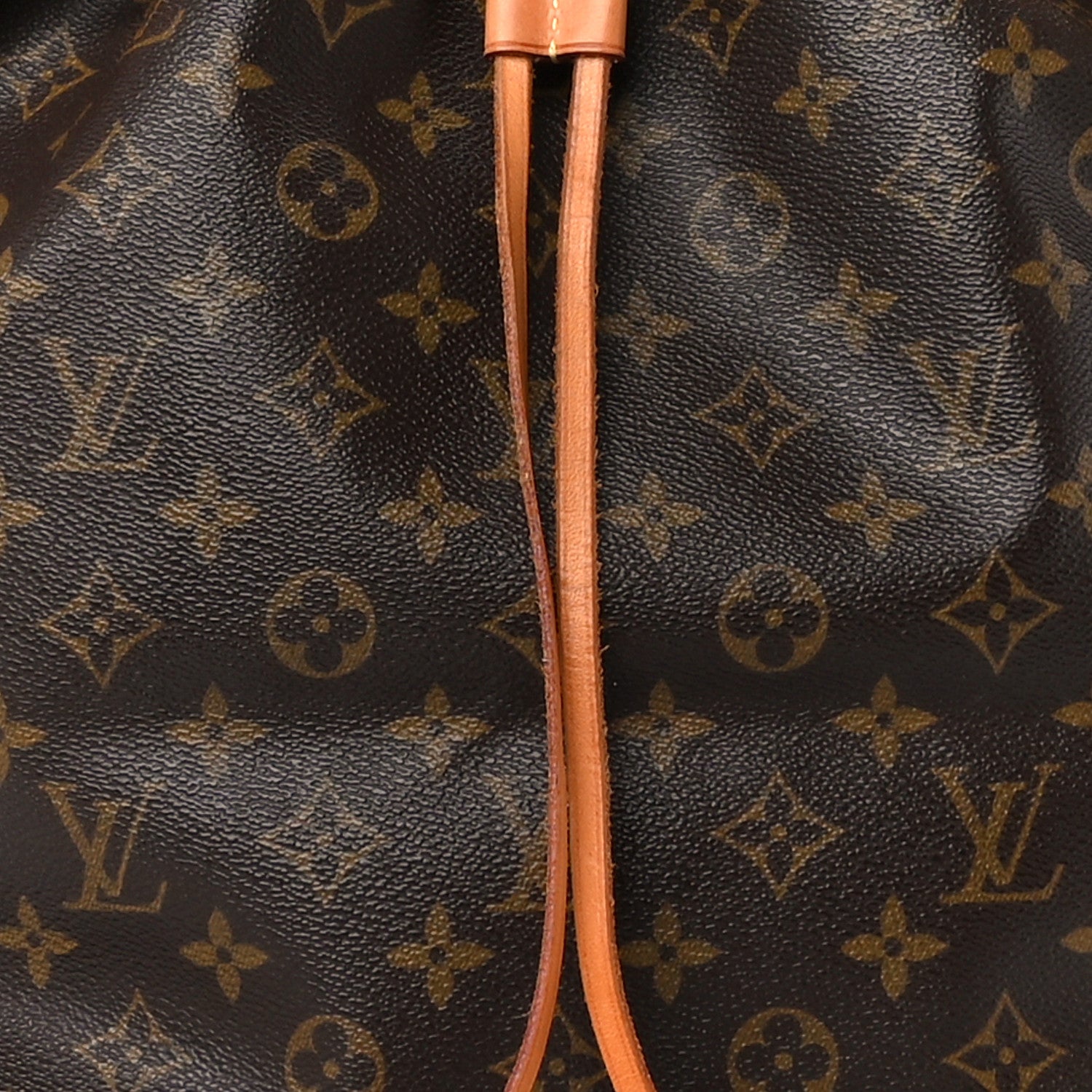 Louis Vuitton Monogram Petit Noe 9 of 12