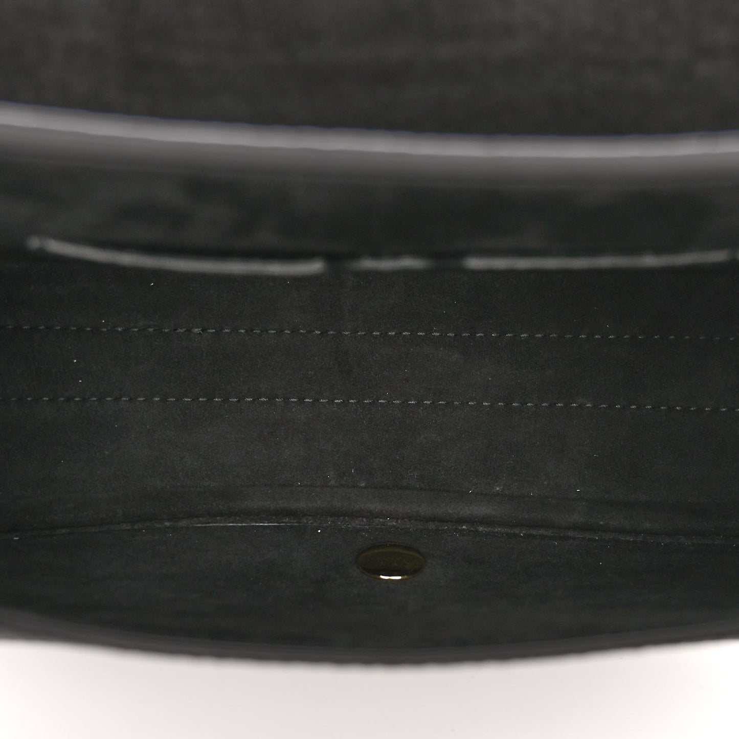 Grained Calfskin Medium Bobby Flap Black