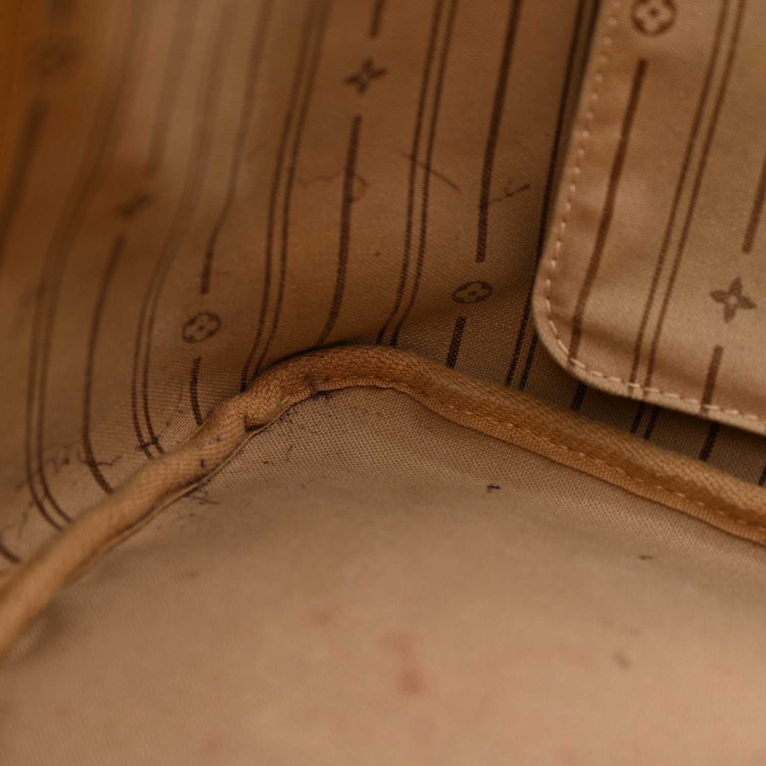 Louis Vuitton Monogram Neverfull GM 12 of 20