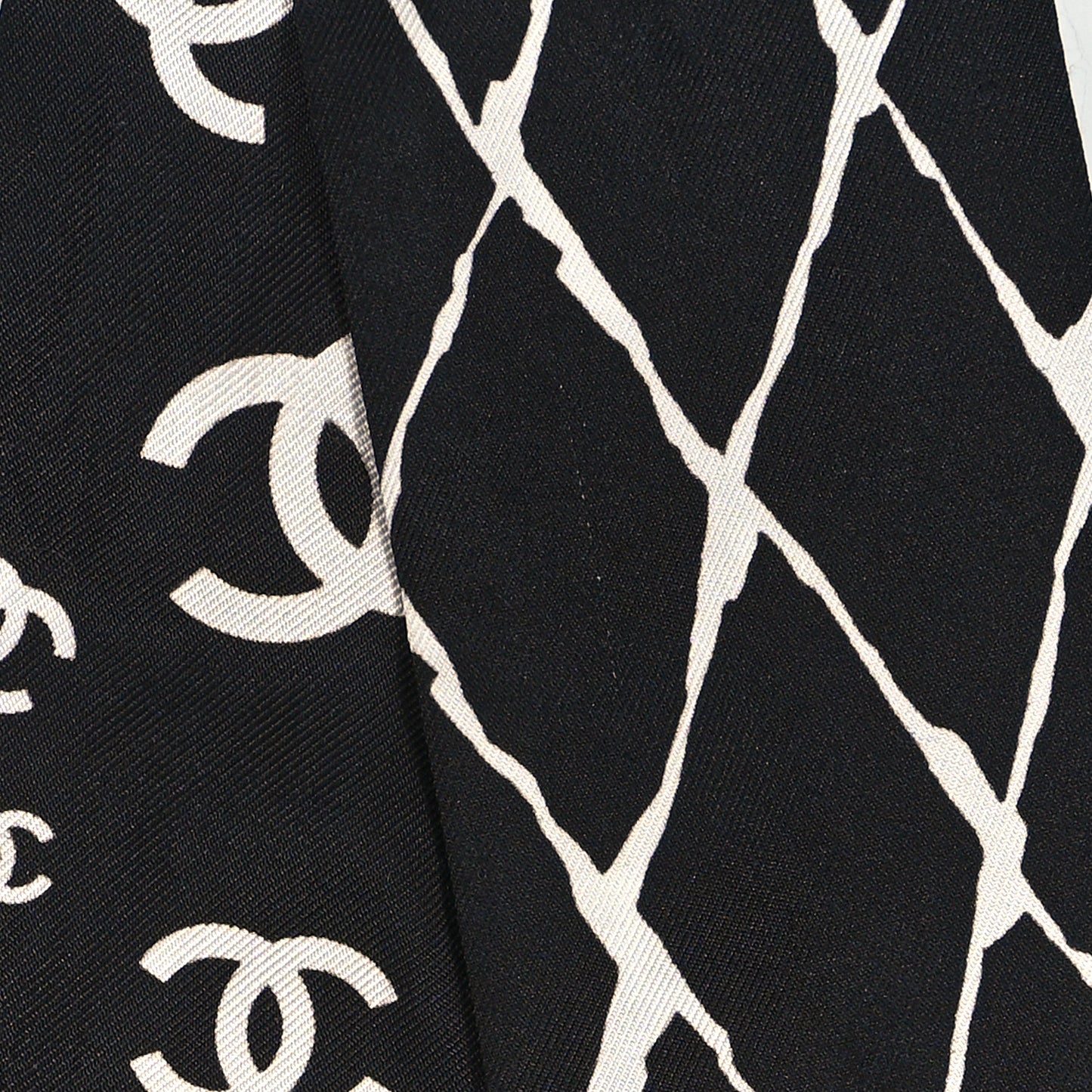 Silk CC Slim Bandeau Scarf Black White