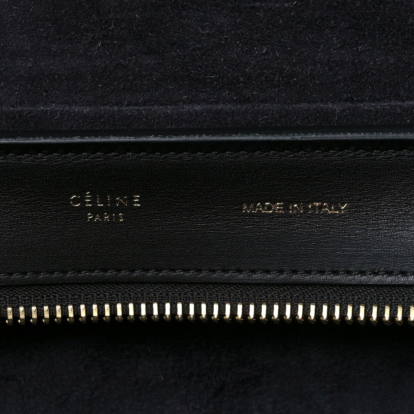 Smooth Calfskin Medium Trapeze Black